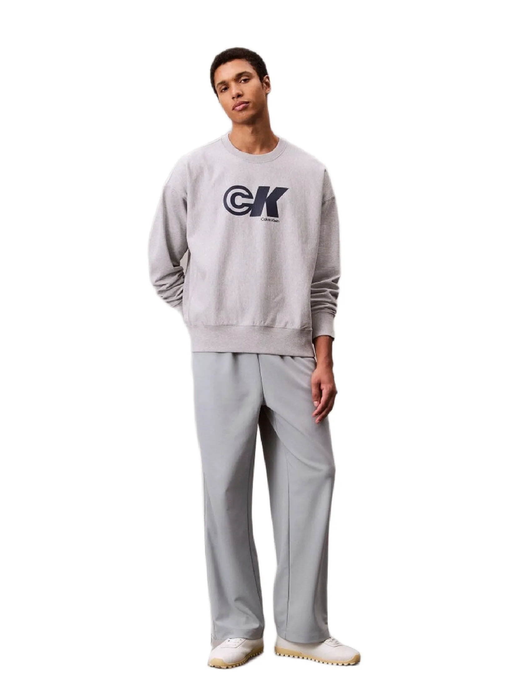 CALVIN KLEIN Men s Relaxed Graphic Logo Sweatshirt Grey