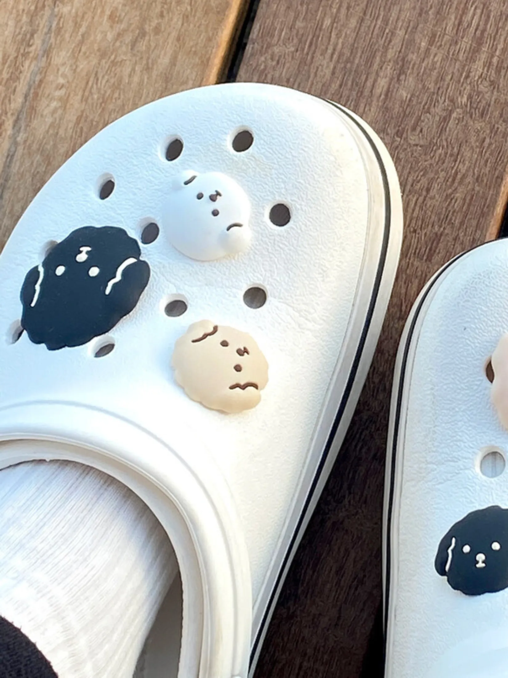 MILL AND MOI MNM Silicone charm - Poodle Cream (S)