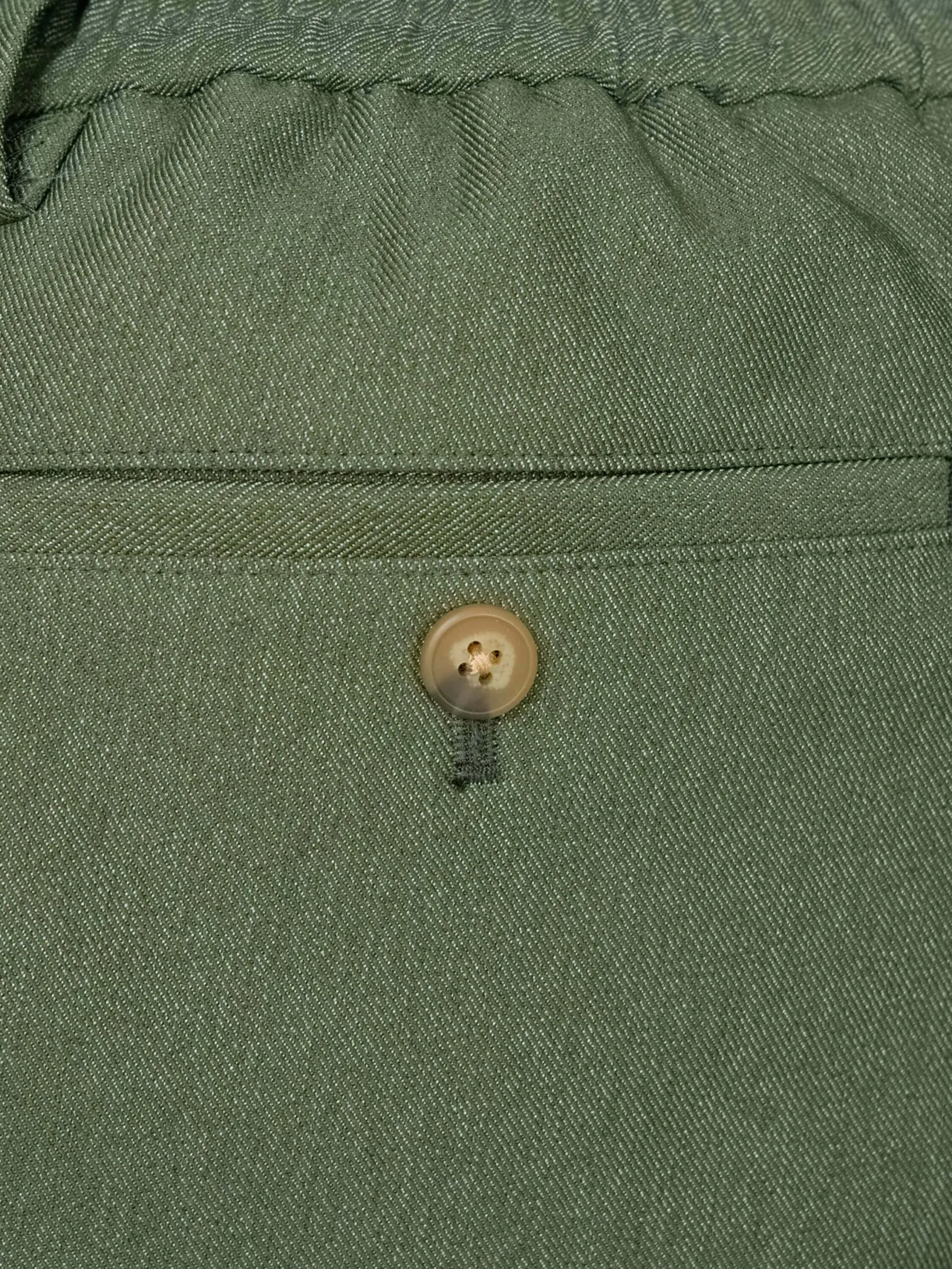 TAKEO KIKUCHI MEN GREEN LIGHT FAUX DENIM CARGO SHORTS PANTS