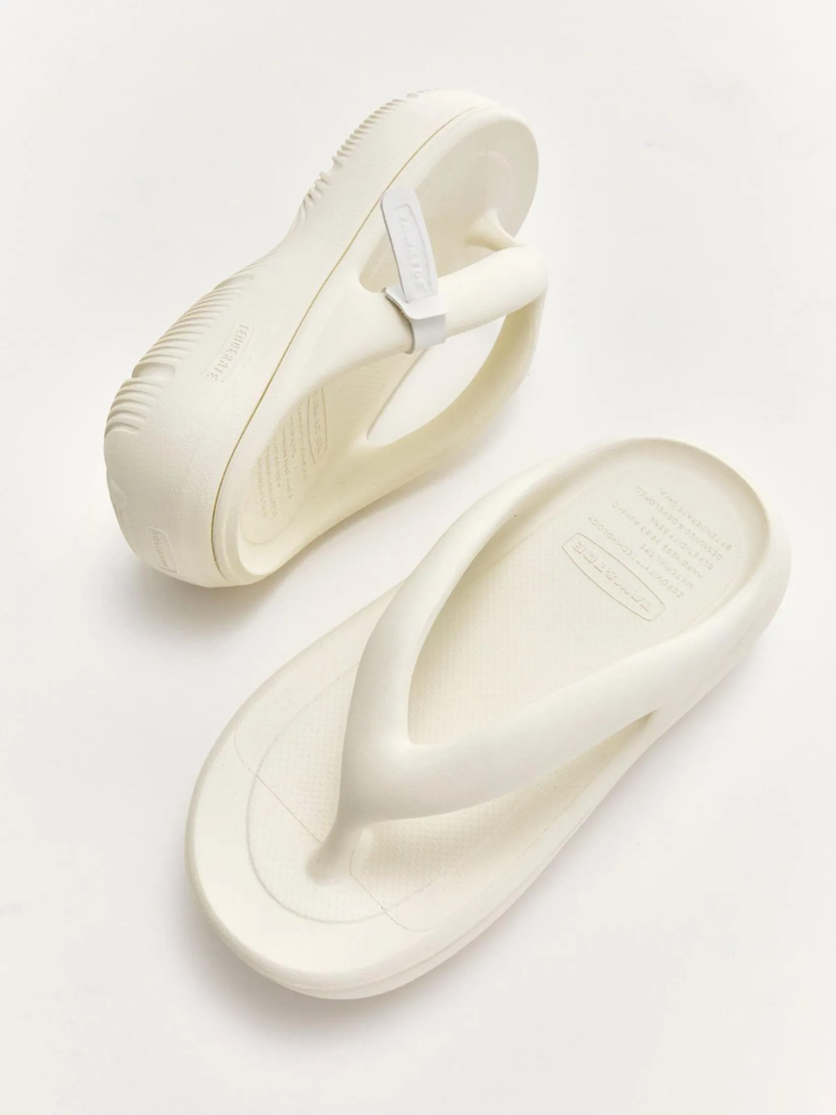 TAW&TOE Unisex Sandals Zerovity Plumpy Cream