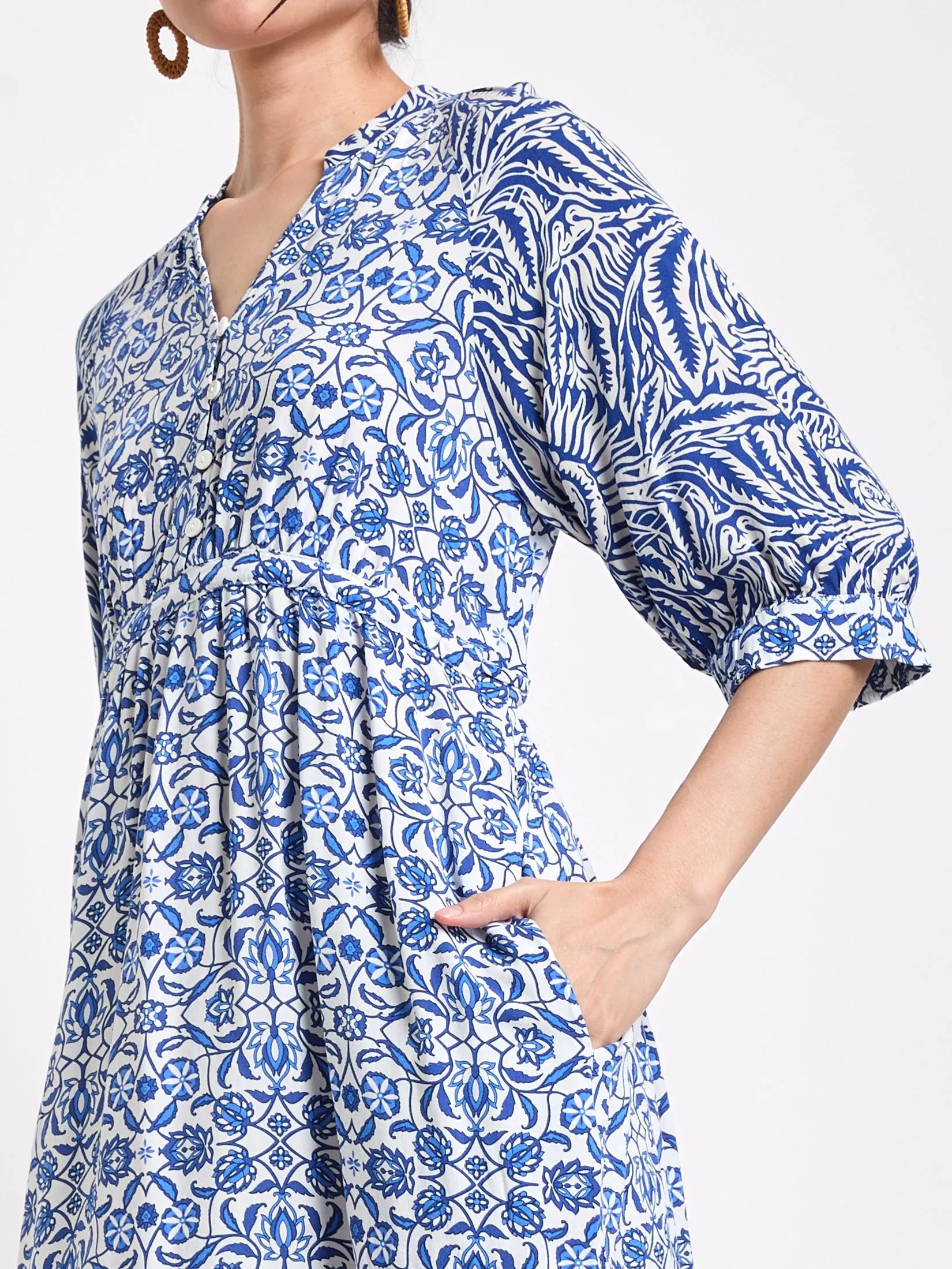 JOURNAL Women Dress Short Sleeves V-Neck Print