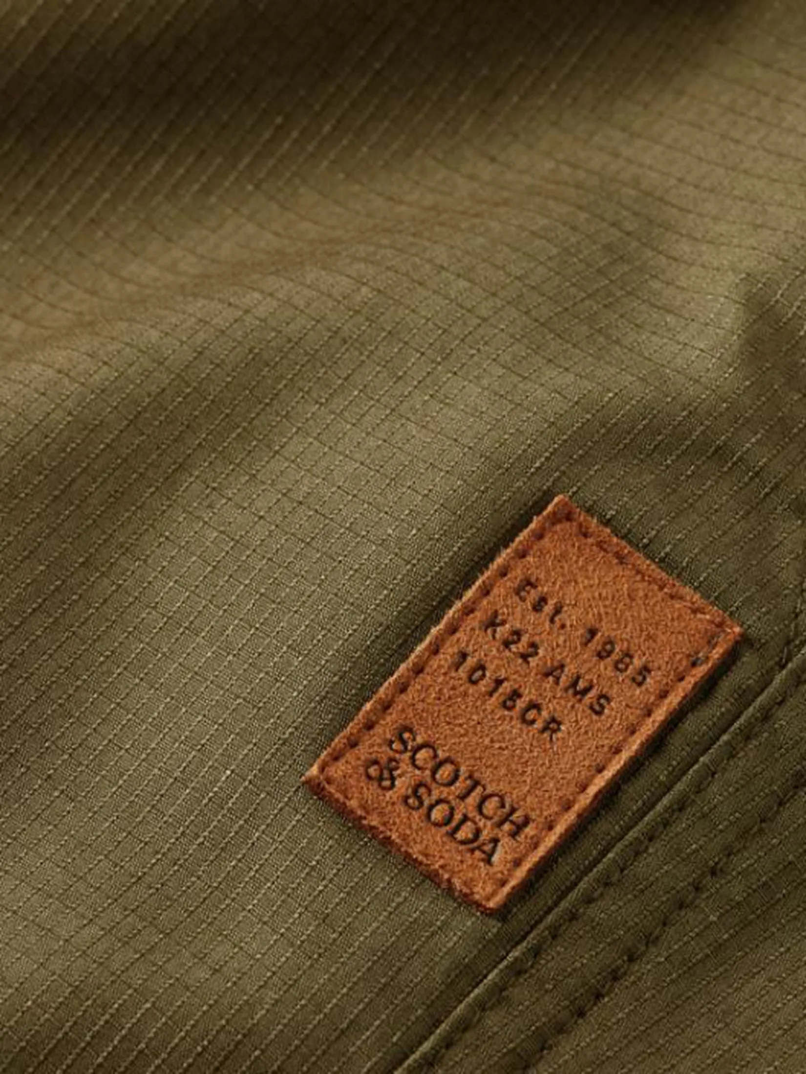 SCOTCH&SODA Men Cargo Pant Straight Fit Cotton Ripstop Classic Green