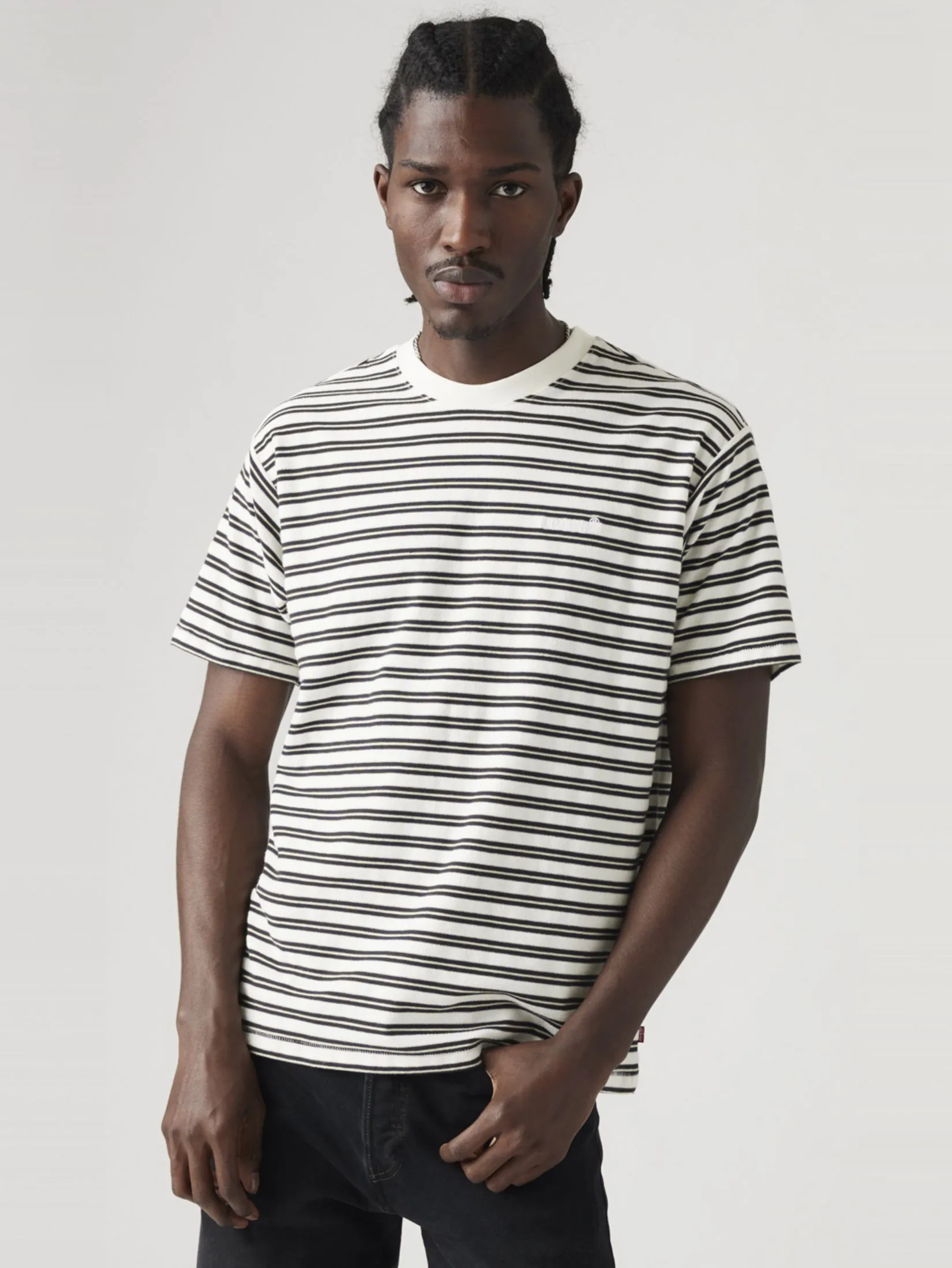 LEVI'S Men's Red Tab Vintage T-Shirt Multi-Color