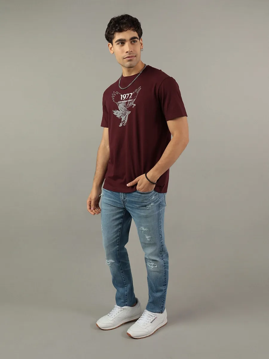 AMERICAN EAGLE MEN G INTL SS SET IN TEE- PC DYE + SERIOUSLY SOFT WASH 613 BURGUNDY