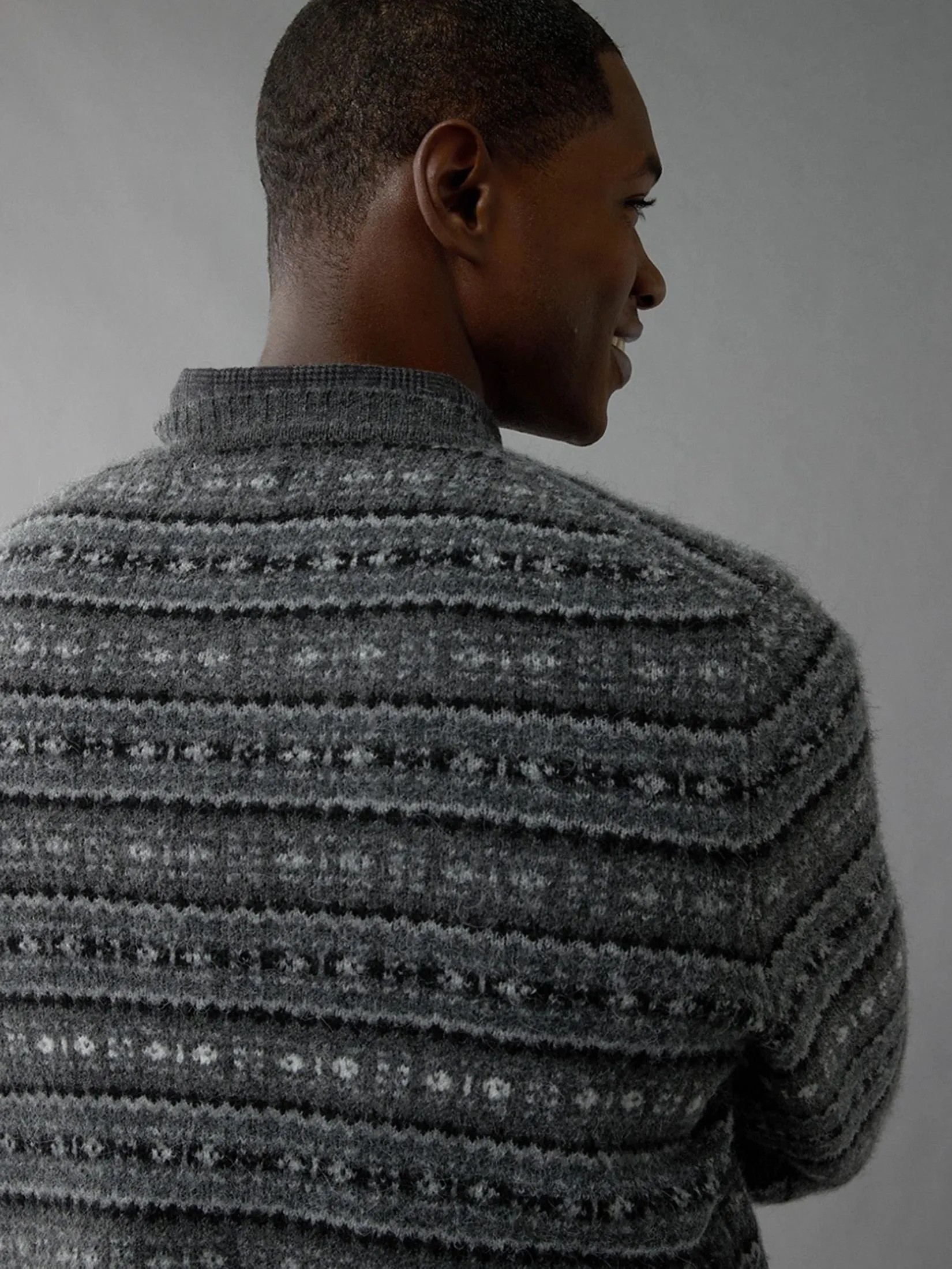 AMERICAN EAGLE MEN 1923 BRUSHED FAIRISLE 001 BLACK