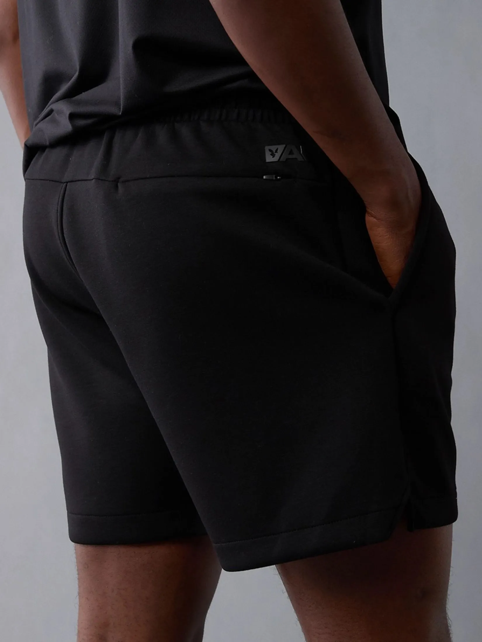 AMERICAN EAGLE MEN 7847 MANCHEGO ACTIVE SHORT 001 BLACK