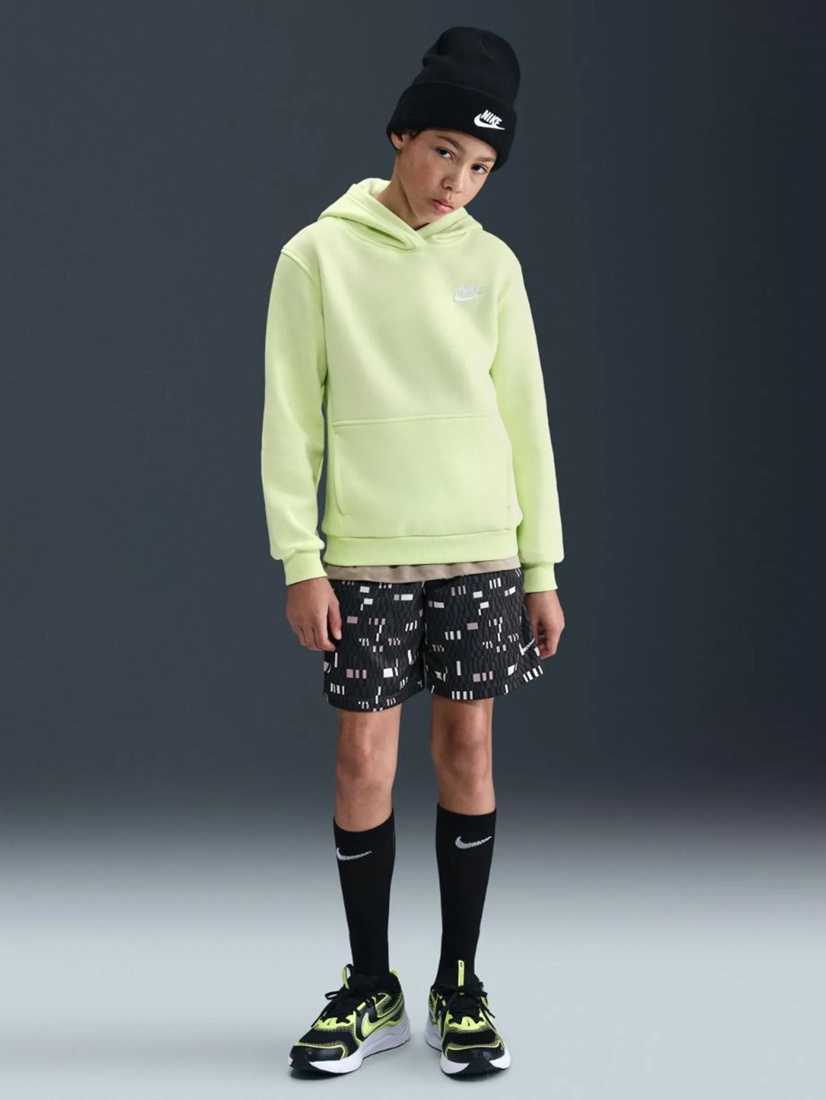 NIKE KIDS Unisex Kids Shorts Dri-Fit Multi Knit HV0666-010 Black/White