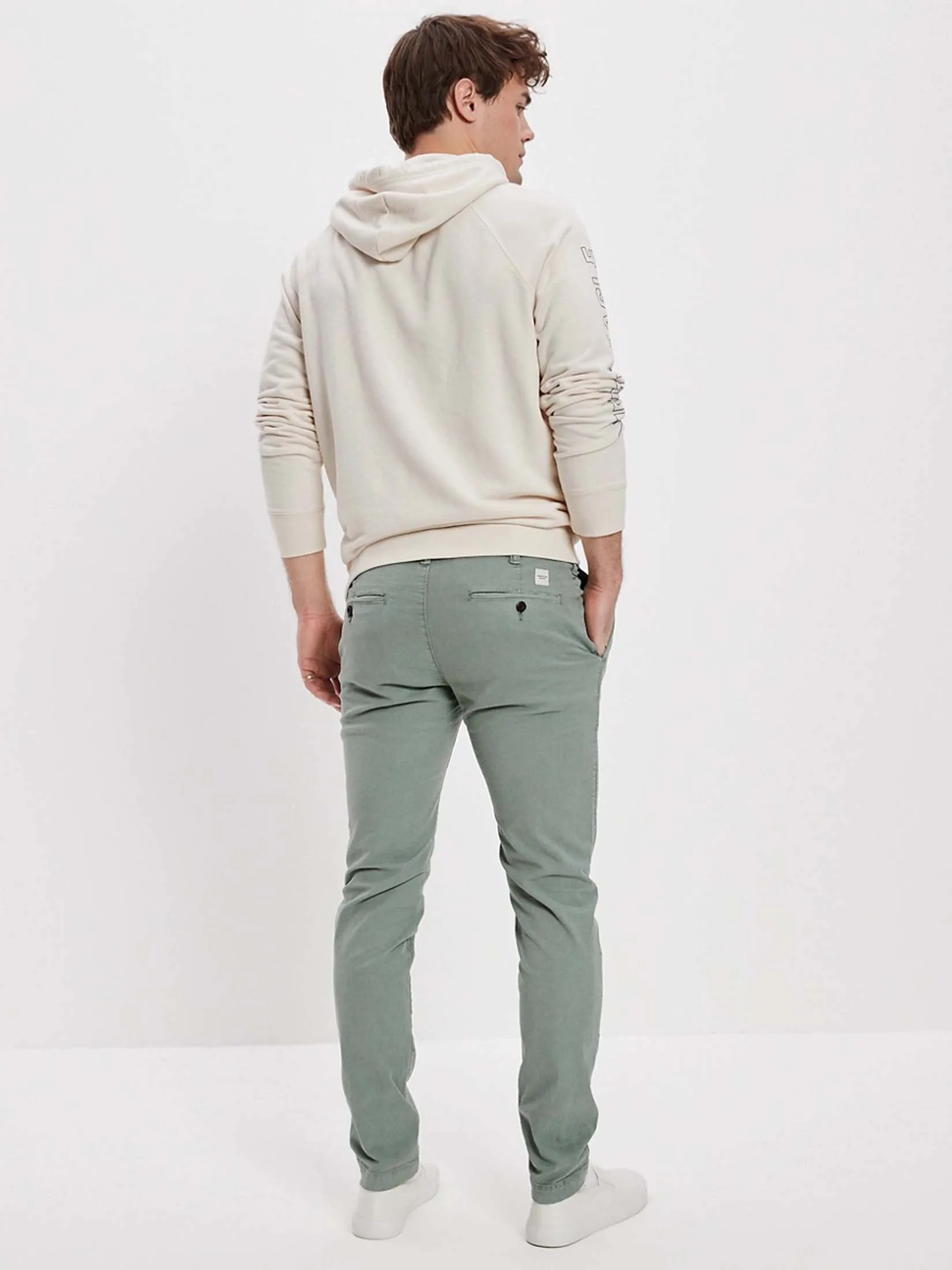 AMERICAN EAGLE MEN 4720 ATHLETIC SKINNY LIVED IN KHAKI 353 OVERCAST GREEN