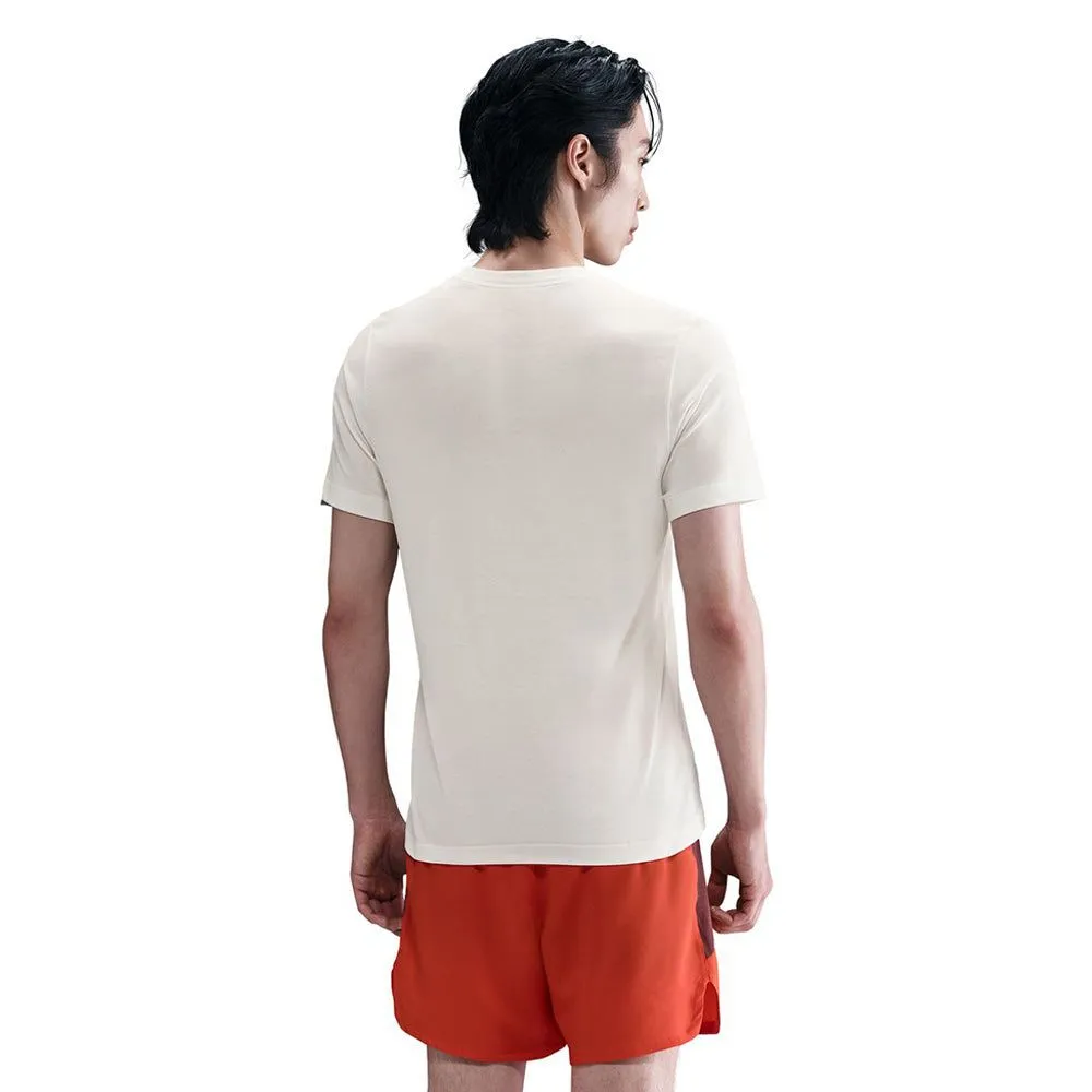 NIKE Dri-FIT Men Trail-Running T-Shirt Cream - NI083AP802ENTH
