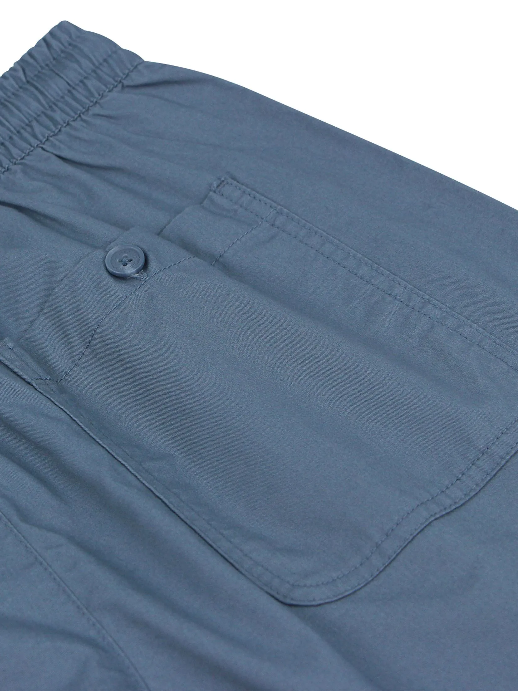 GIORDANO Men's Relaxed Bermuda Shorts Neptune Blue