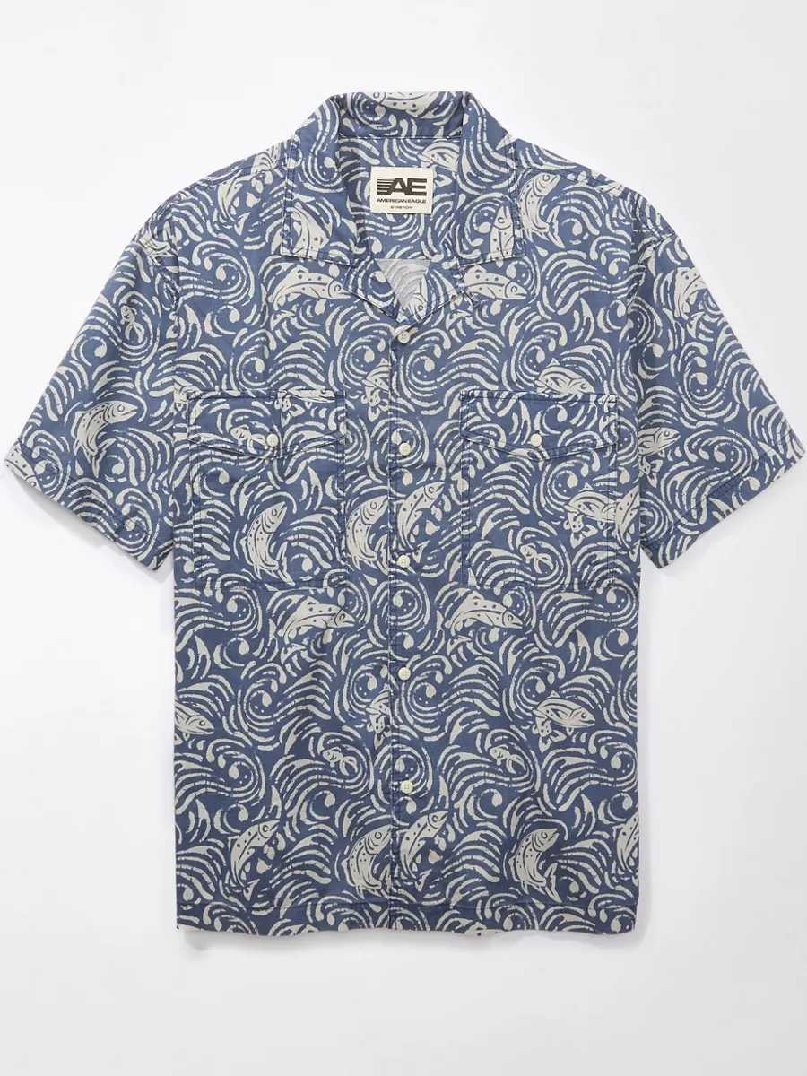 AMERICAN EAGLE MEN ZANE WAVE SS OVERSIZED 2 PKT CAMP COLLAR STAFFORD FADE SHIRT 432 SKYLIGHT