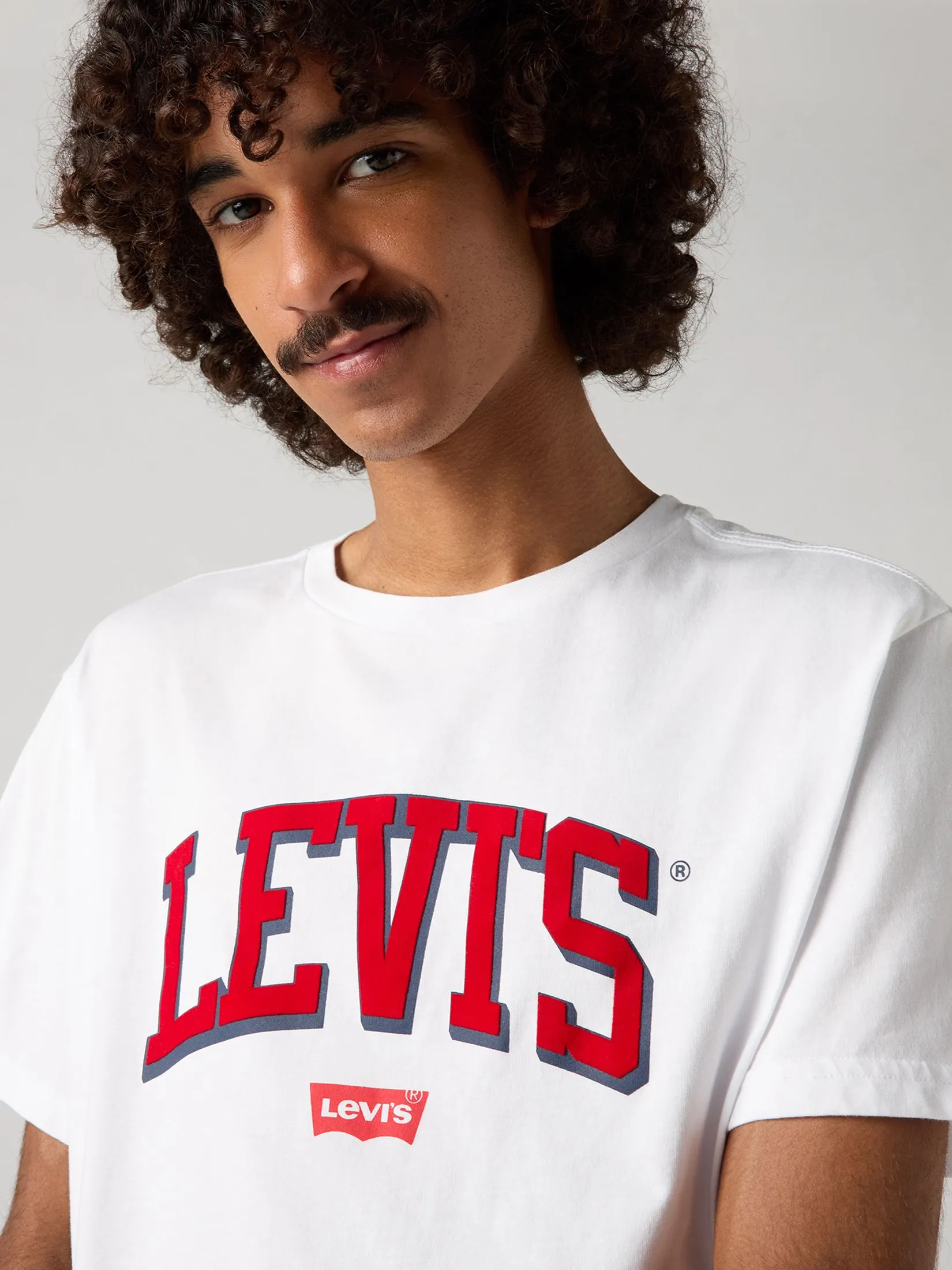 LEVI'S Men's Relaxed Baby Tab Tee White