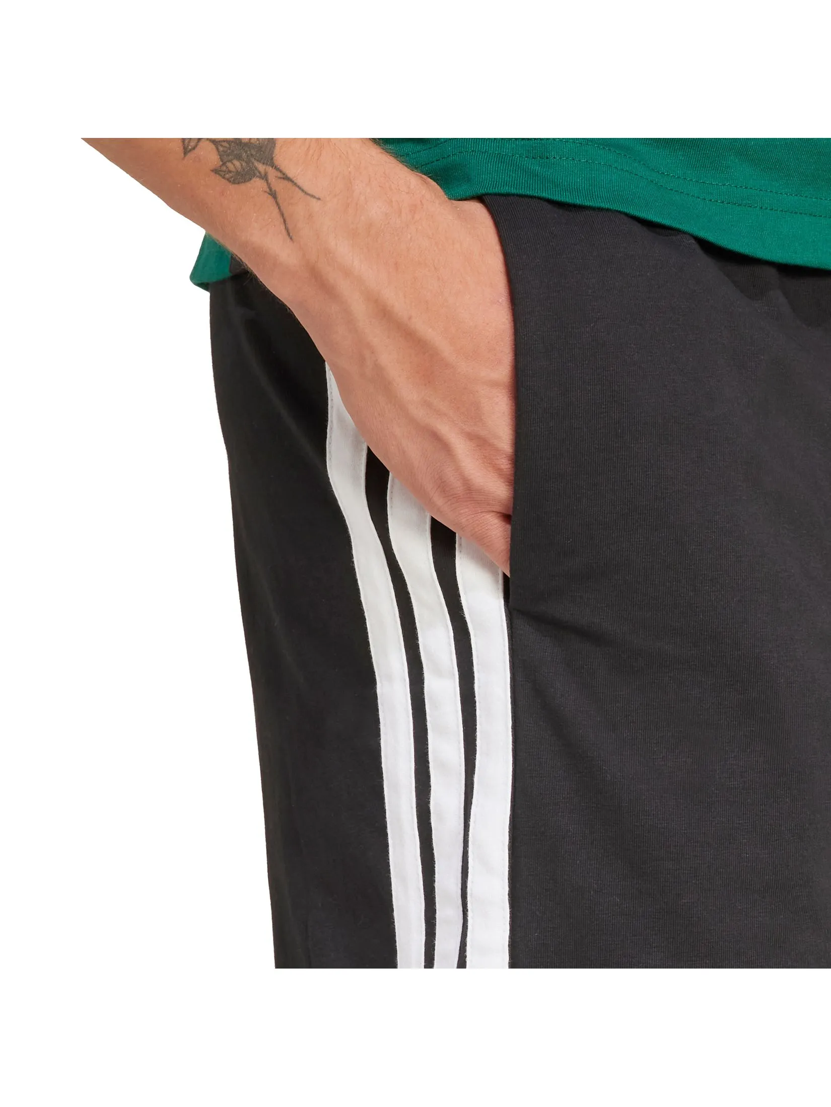 ADIDAS Men Shorts 7-Inch Essentials 3-Stripes Single Jersey Black