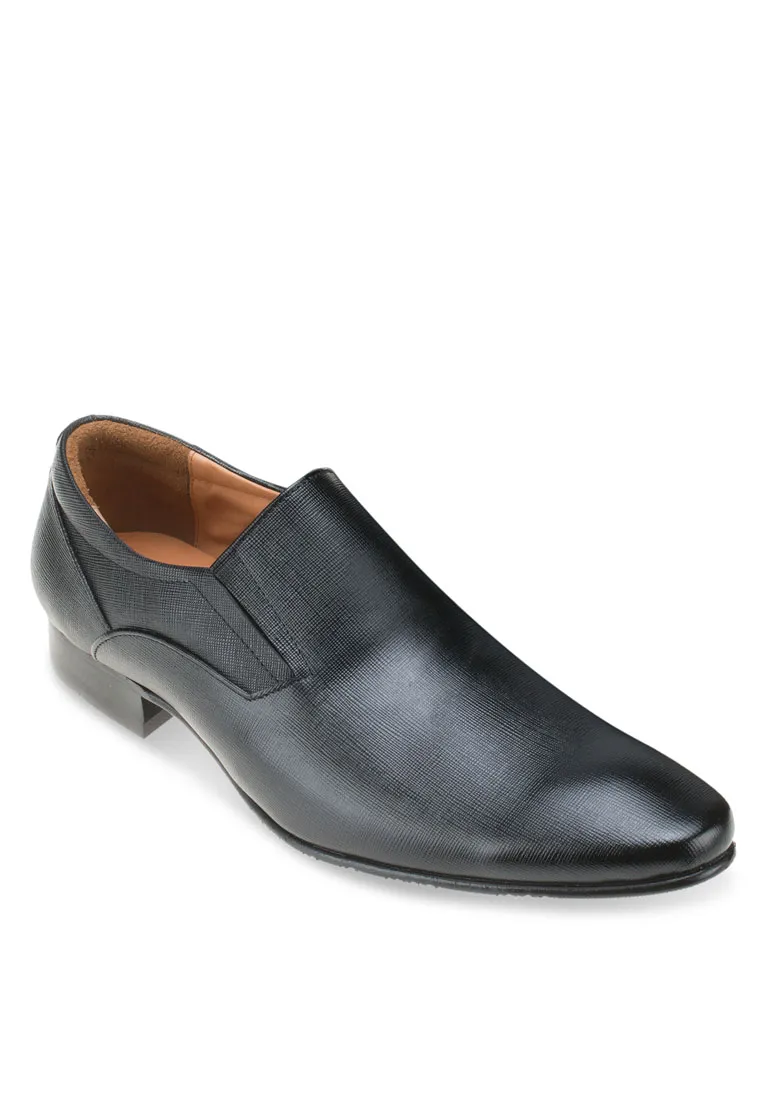 LUIGI BATANI Black Saffiano Pointed Formal Slip Ons