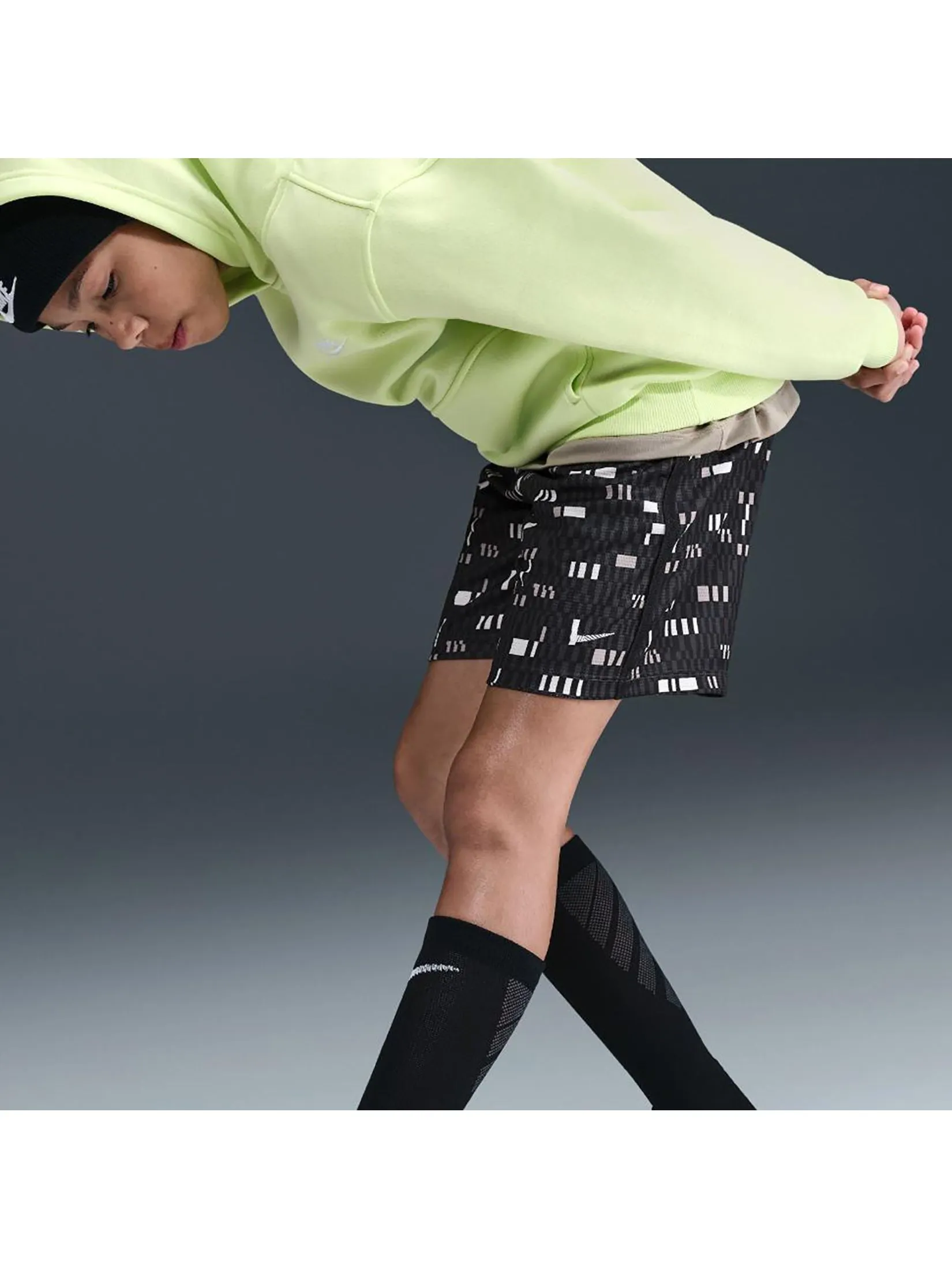 NIKE KIDS Unisex Kids Shorts Dri-Fit Multi Knit HV0666-010 Black/White