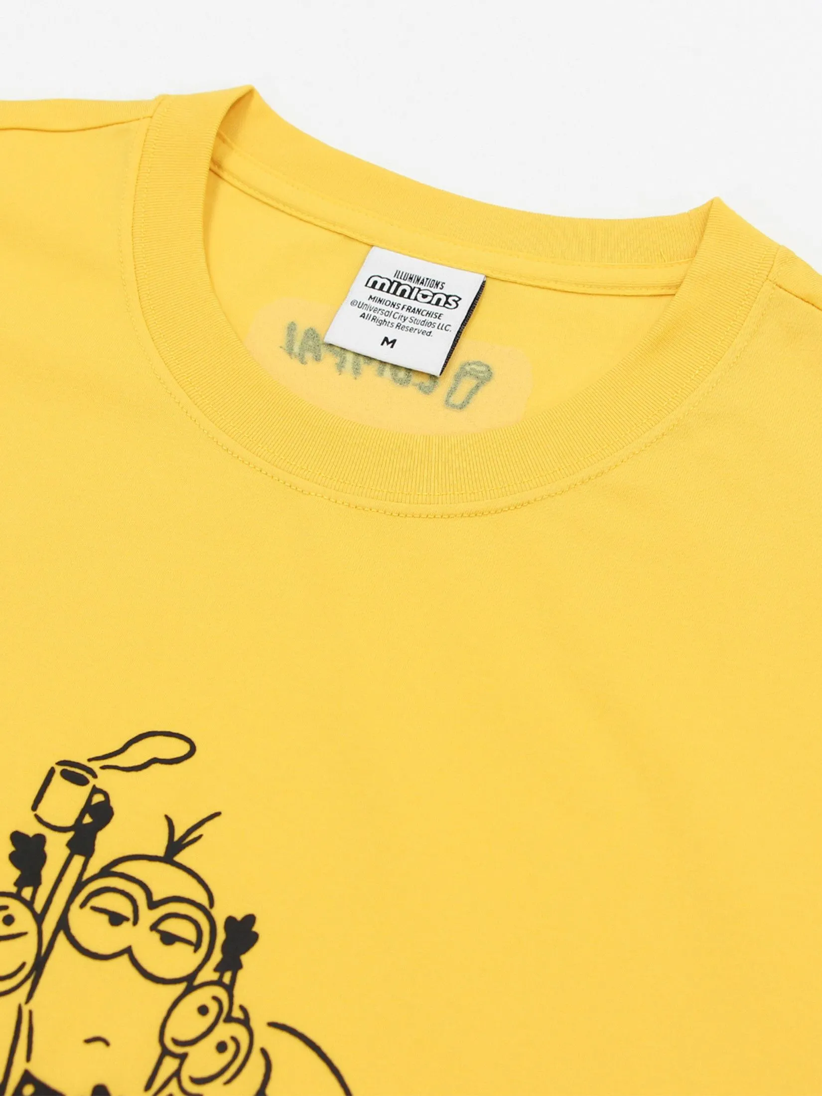 GIORDANO Men's Relax Jersey Sorona Printed Tee (Minions) Daffodil yellow