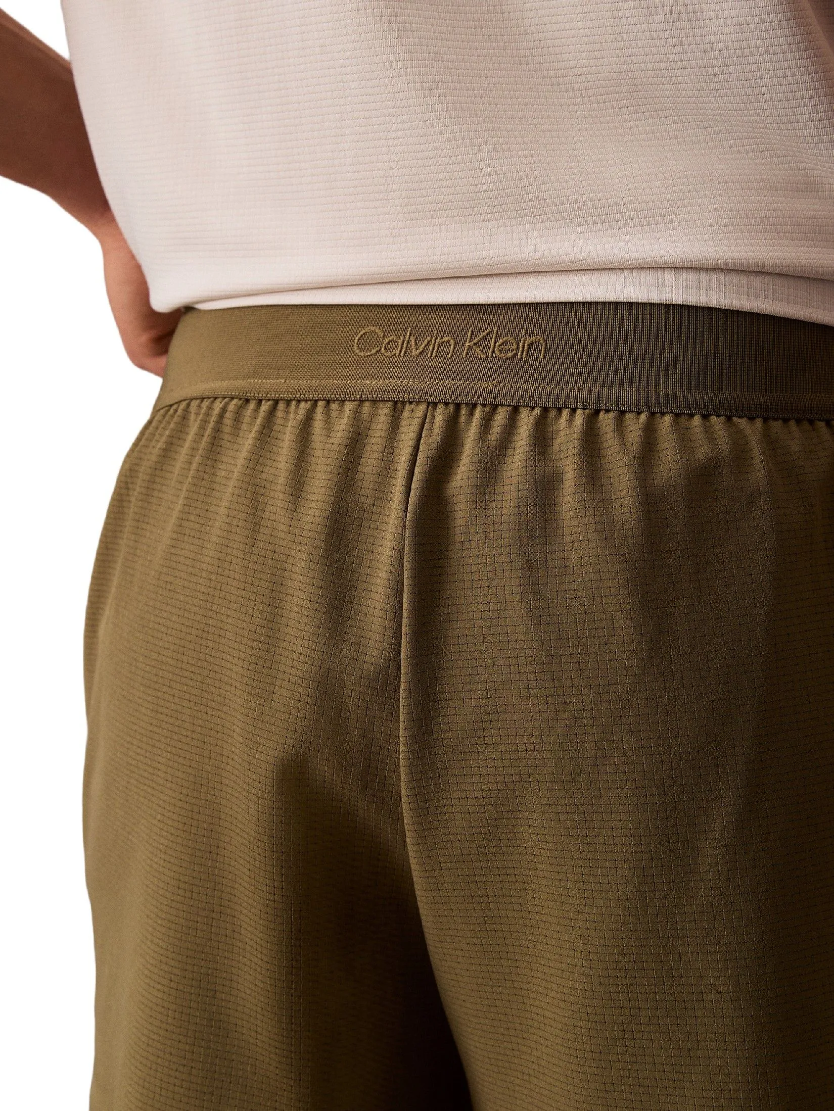 CALVIN KLEIN Men's Active Icon Woven Short Khaki