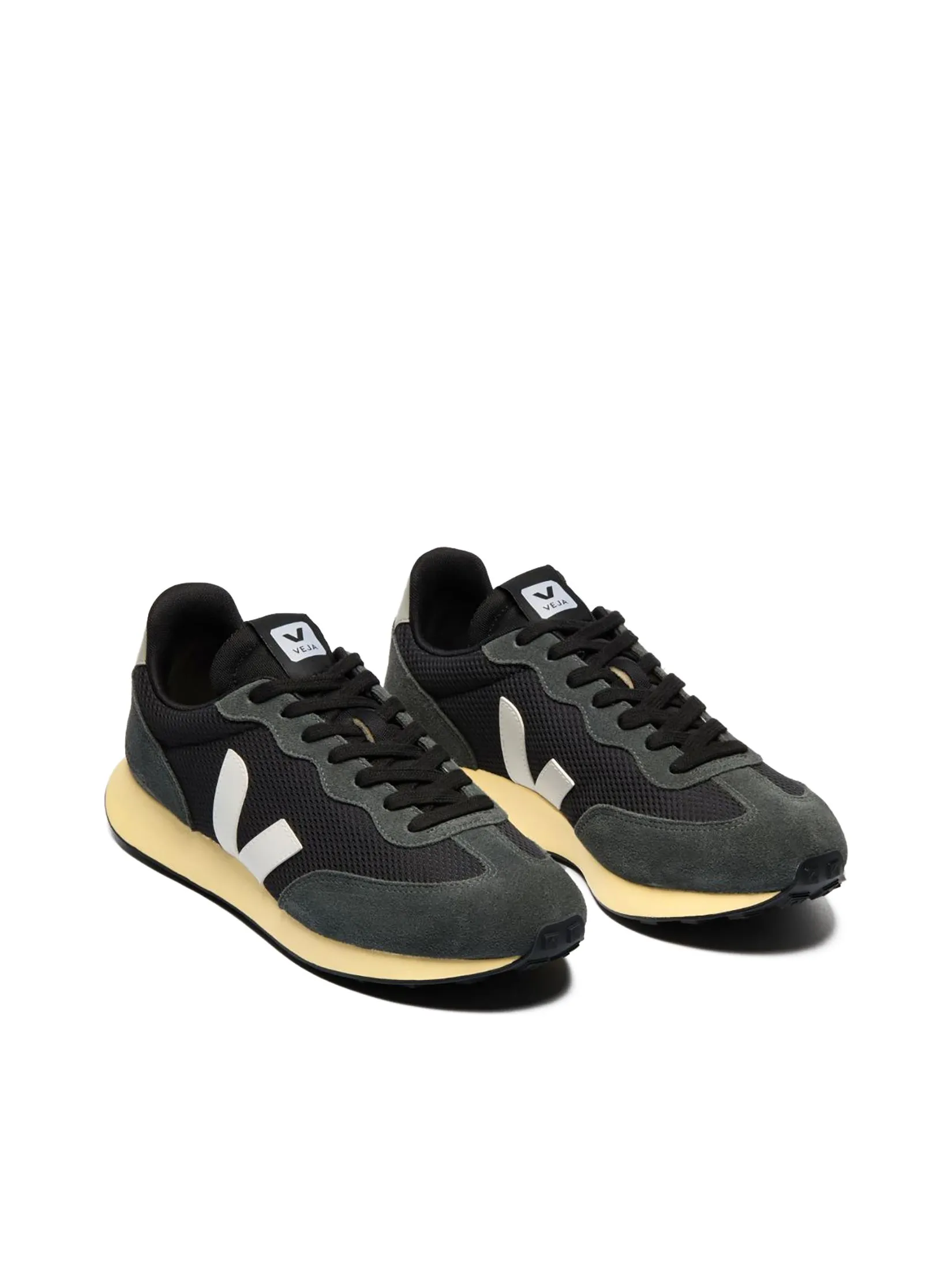 VEJA Men Sneakers Rio Branco II SS25 Black White