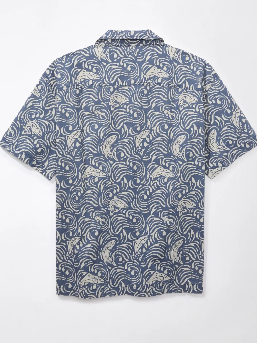 AMERICAN EAGLE MEN ZANE WAVE SS OVERSIZED 2 PKT CAMP COLLAR STAFFORD FADE SHIRT 432 SKYLIGHT