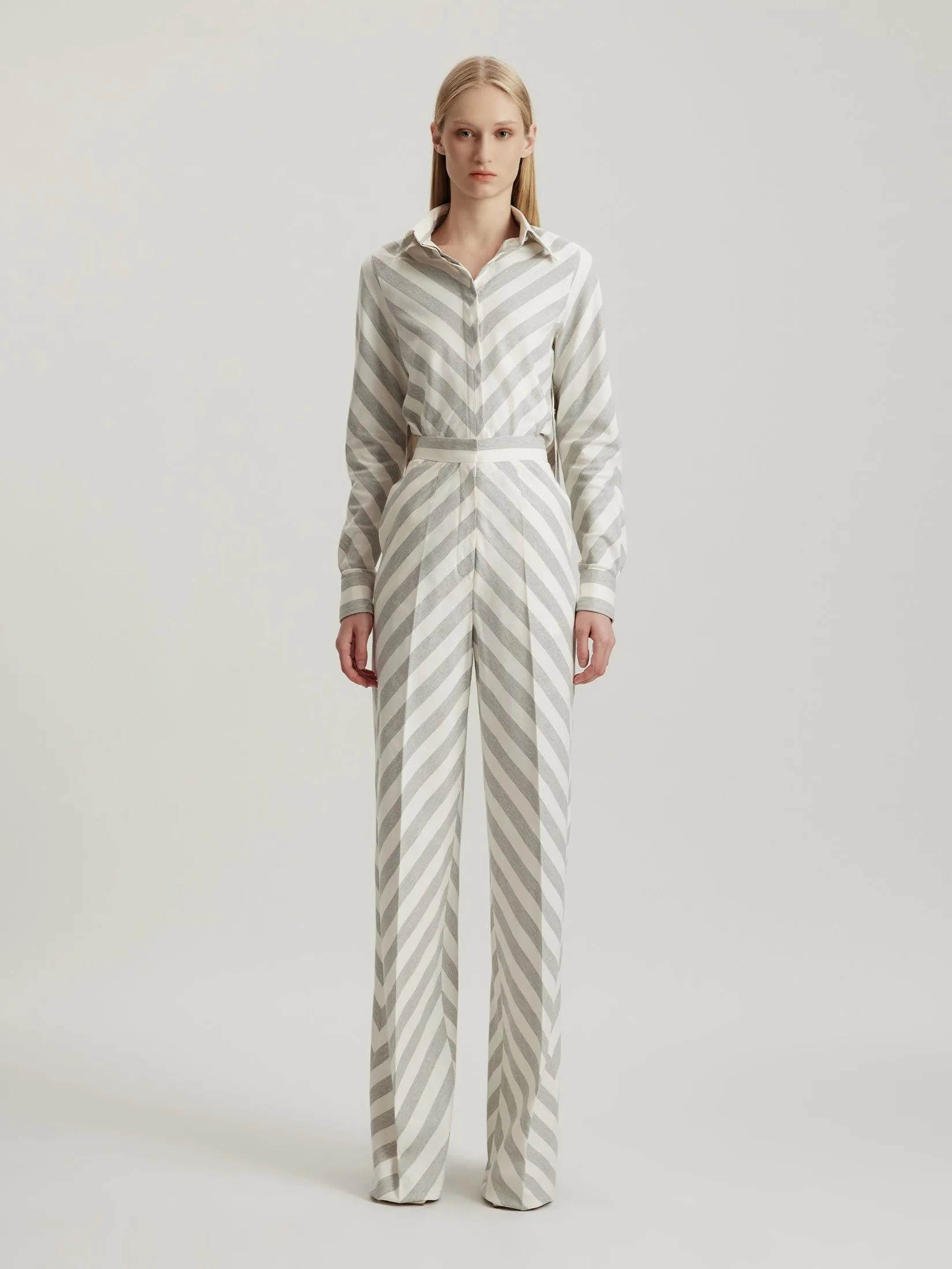 ASAVA (AW24 )Avianna Women Straight-Leg Pants Grey