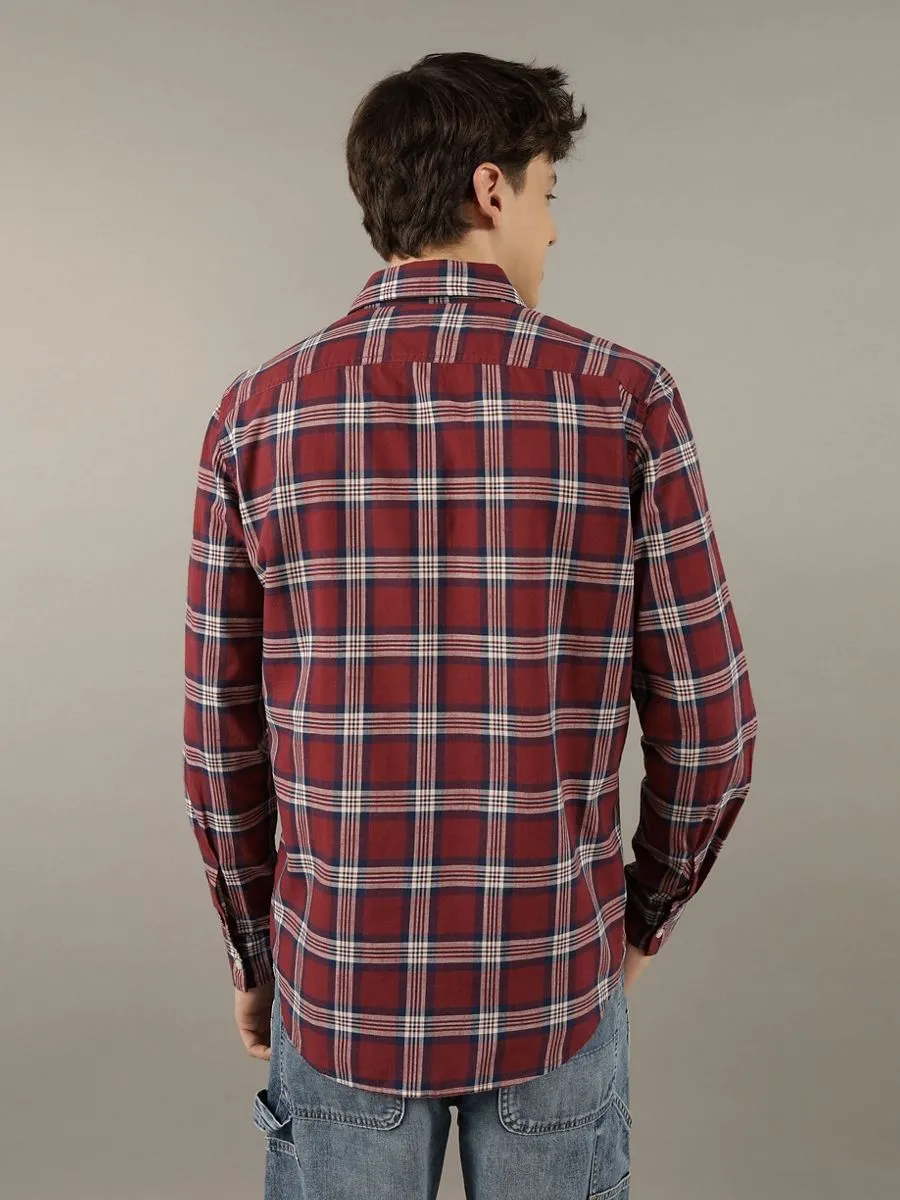 AMERICAN EAGLE MEN  SF CSC ANTHONY PLAID MADRAS SHIRT 613 BURGUNDY