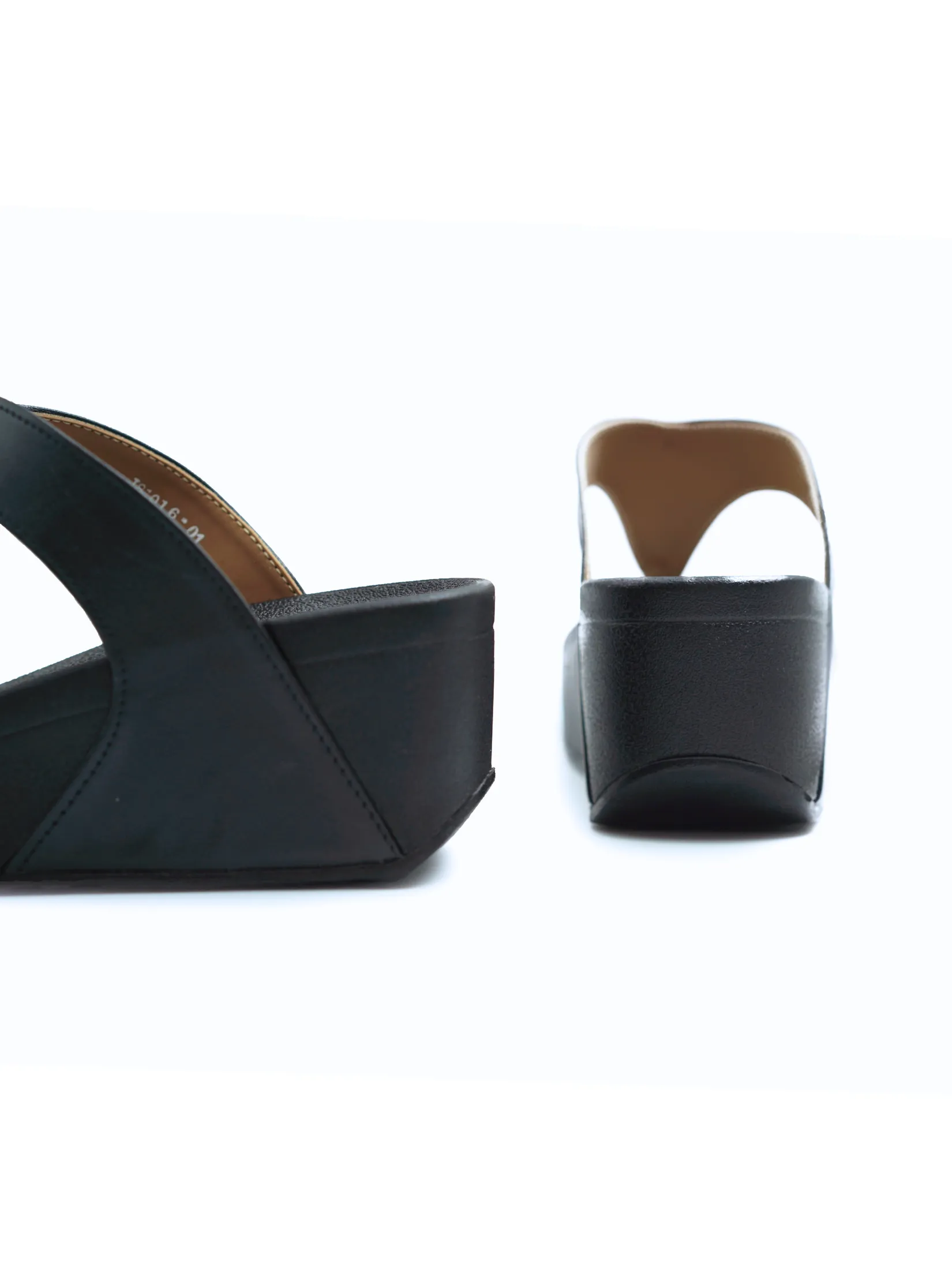 SENSO Women Comfort Sandals J81016 Black