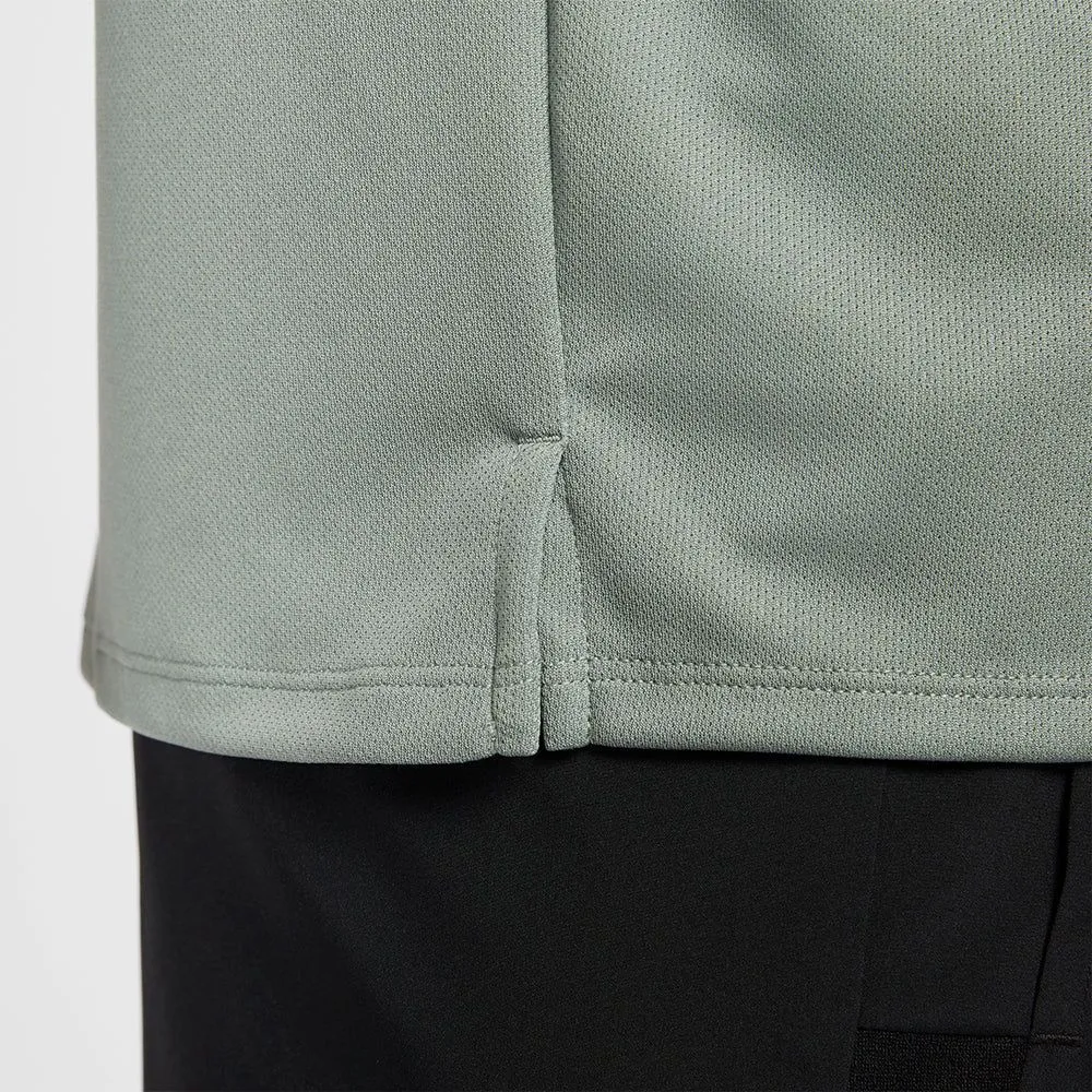 NIKE Dri-FIT UV Miler Men Running T-Shirt Green - NI083AP689ENTH