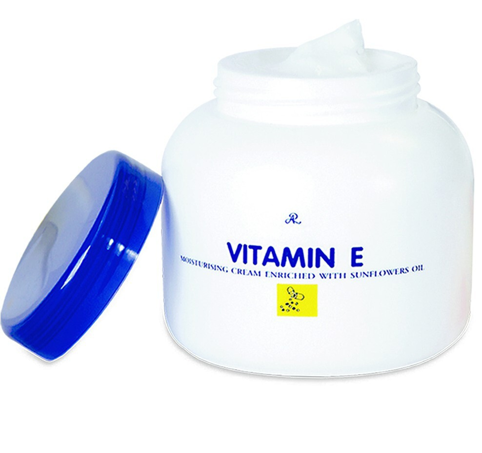 Крем для рук с витаминами Е и А Aron 200 мл