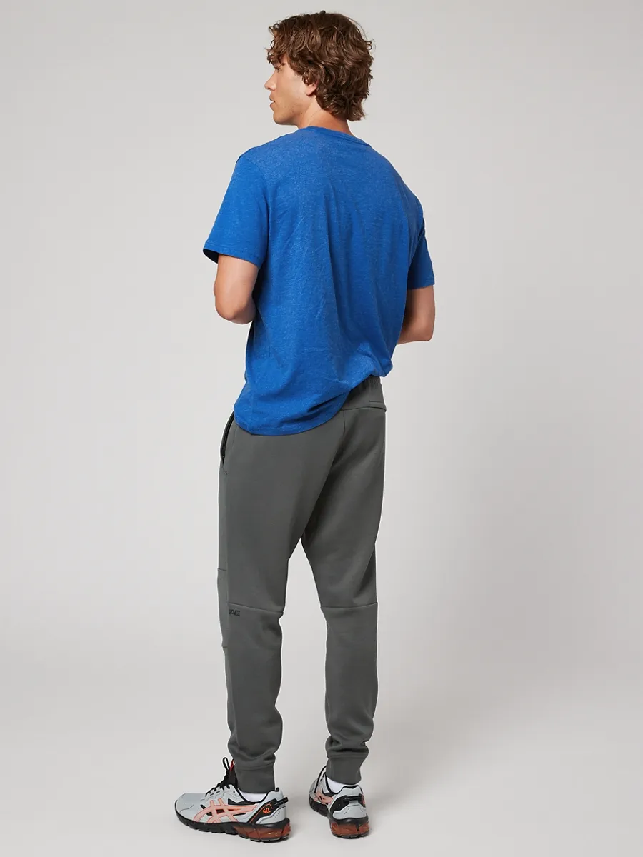 AMERICAN EAGLE MEN 4781 MANCHEGO ACTIVE JOGGER SOLID 040 STONE GRAY