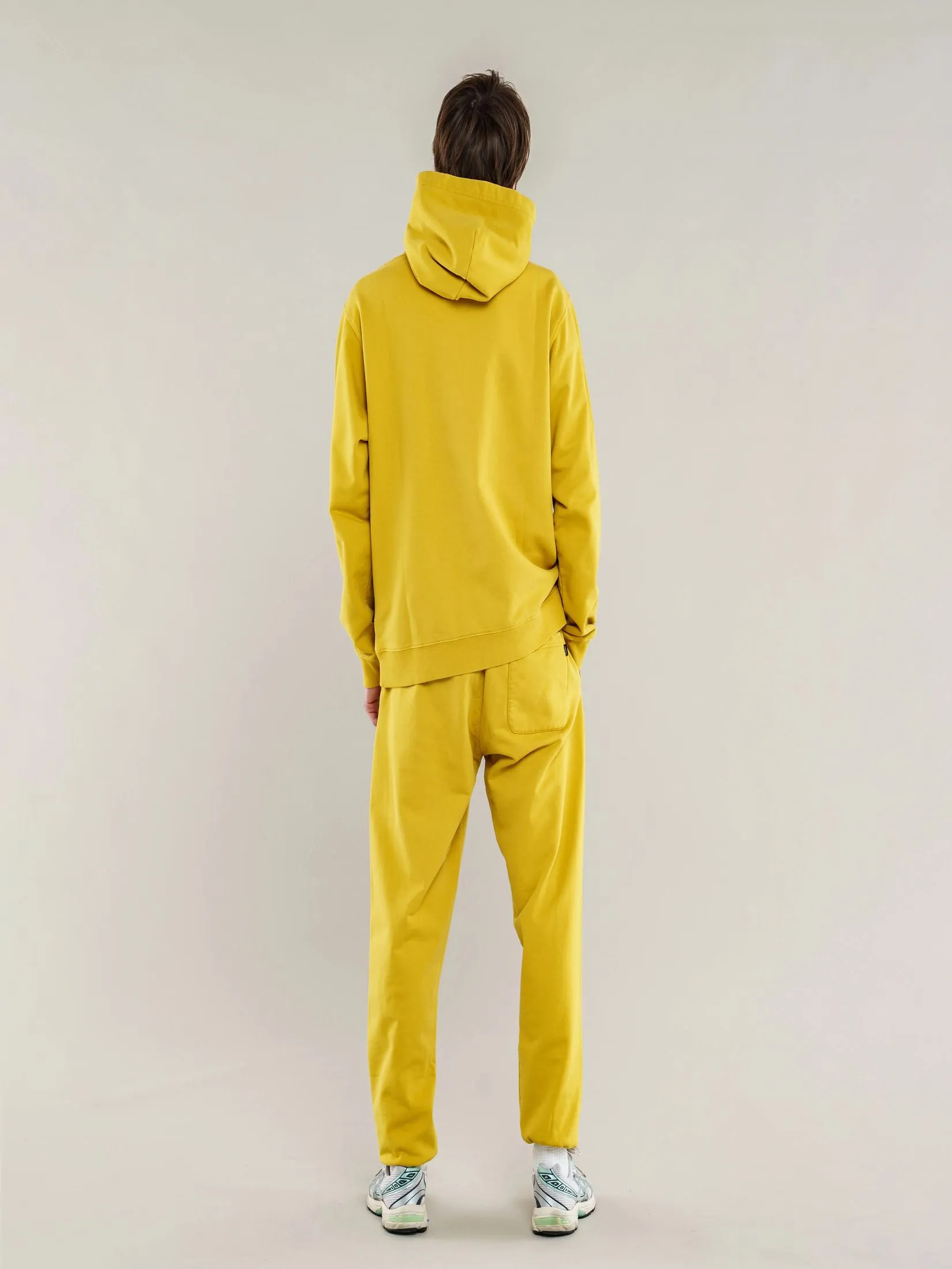 MALBON GOLF KNOLL SWEATPANT IN YELLOW