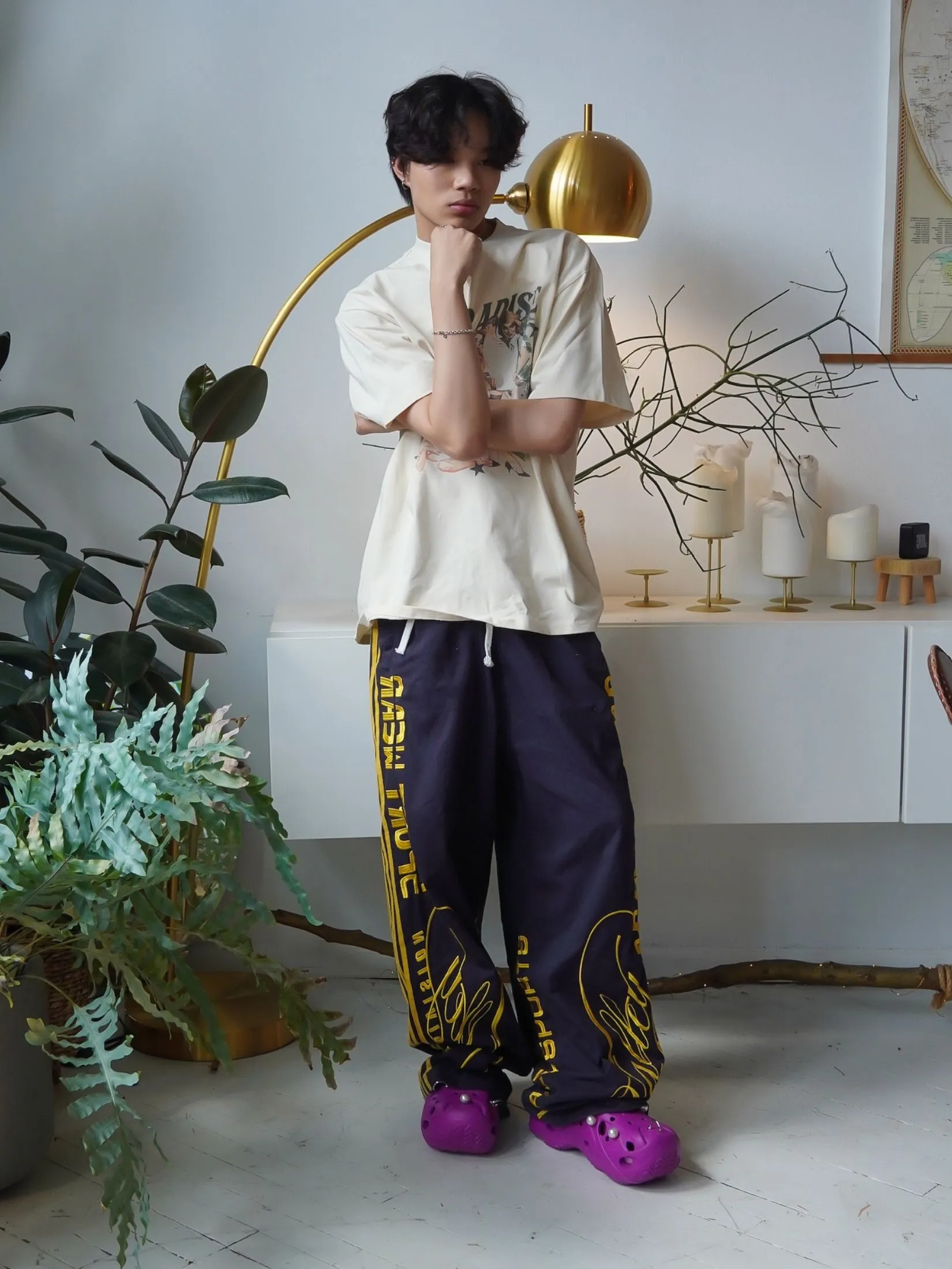 CROCS WOMEN'S CAGED CLOG - GRAPEBERRY