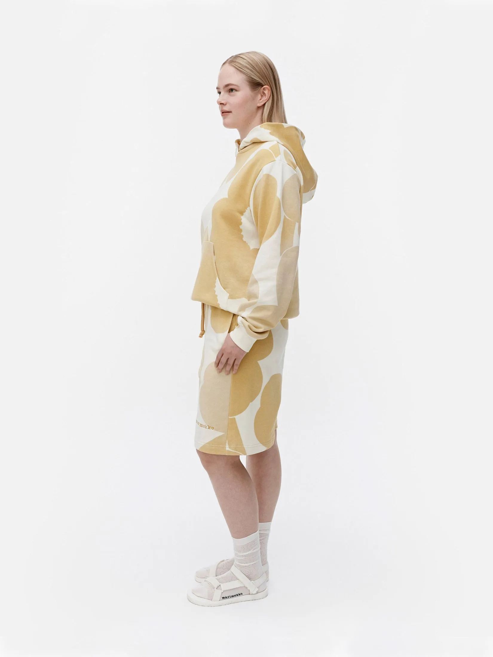 MARIMEKKO BEIGE UNISEX AE STARKKI UNIKKO