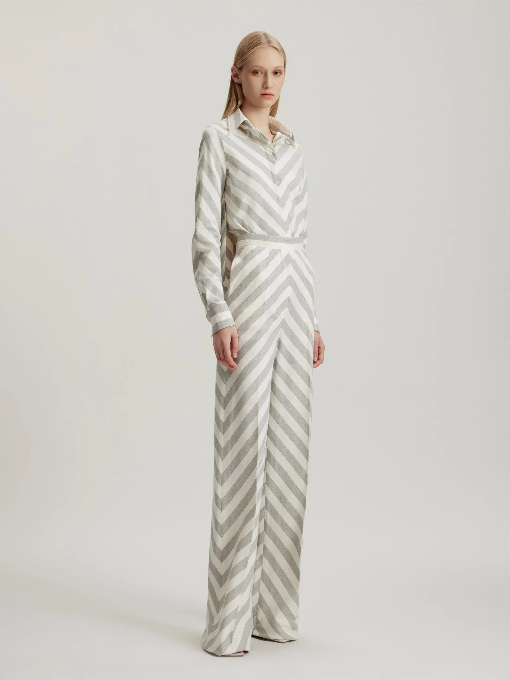 ASAVA (AW24 )Avianna Women Straight-Leg Pants Grey