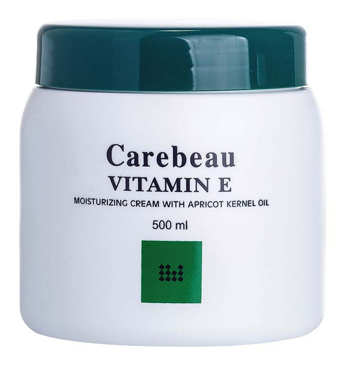 Крем для тела с маслом абрикосовых косточек и яблоком Carebeau 500 мл