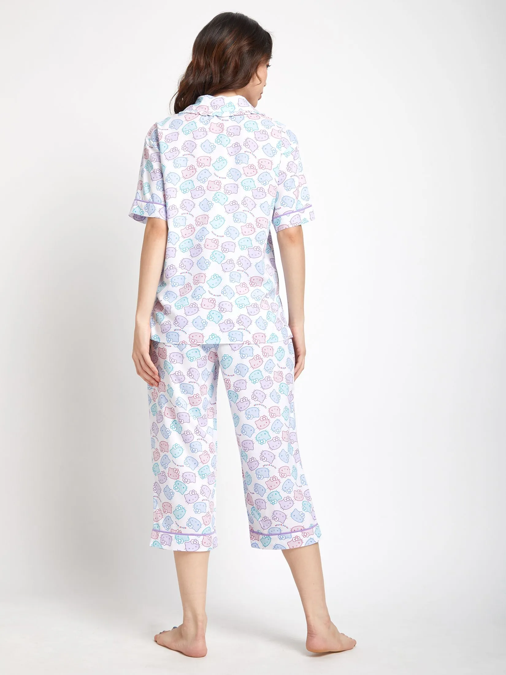 SANRIO Women Pyjamas Shirt Collar Neck Shorts Sleeves + Cropped Pants Rainbow Face Hello Kitty Off White
