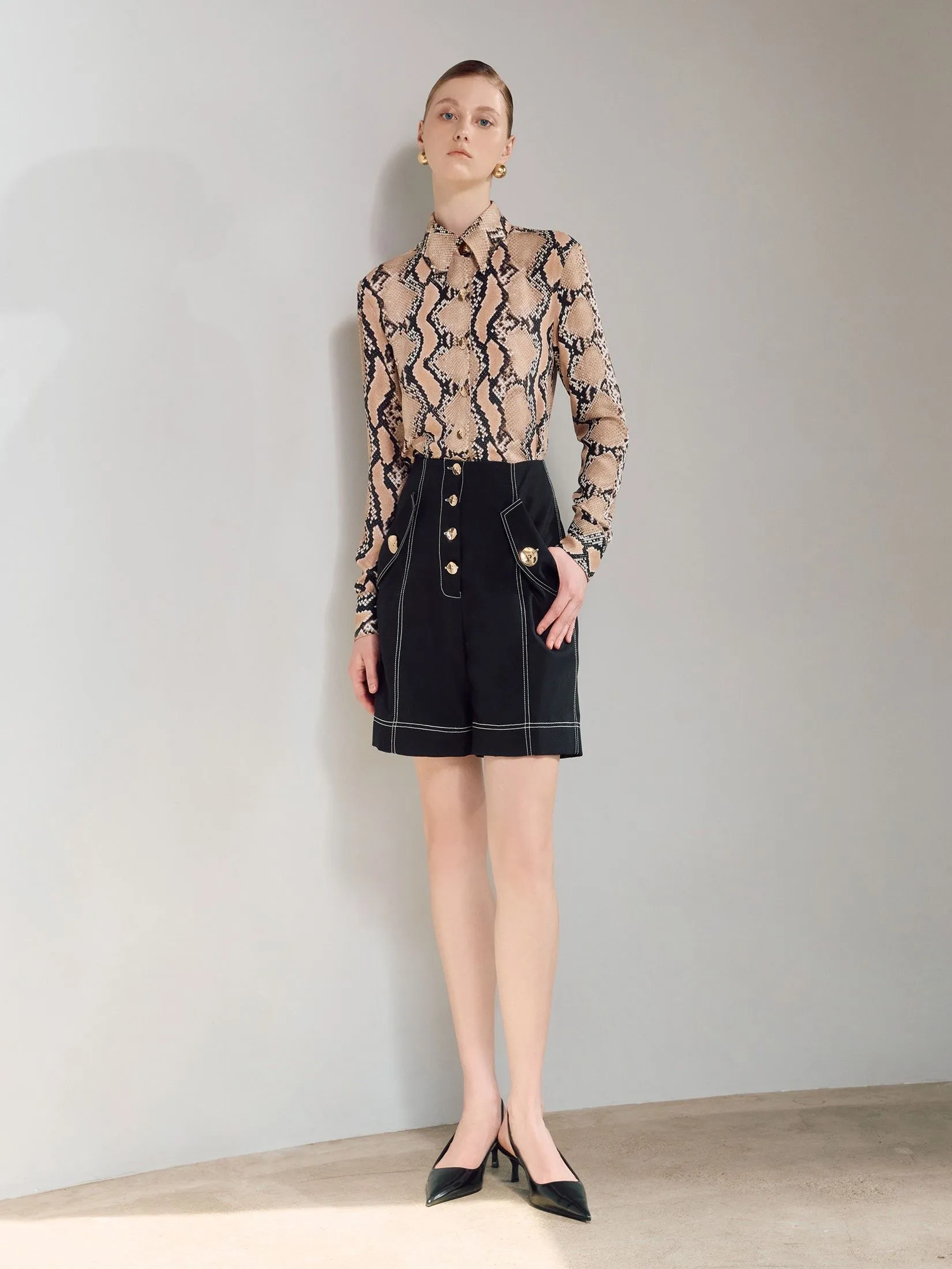 ASAVA ( SS25) Andie High Rise Women Shorts Black