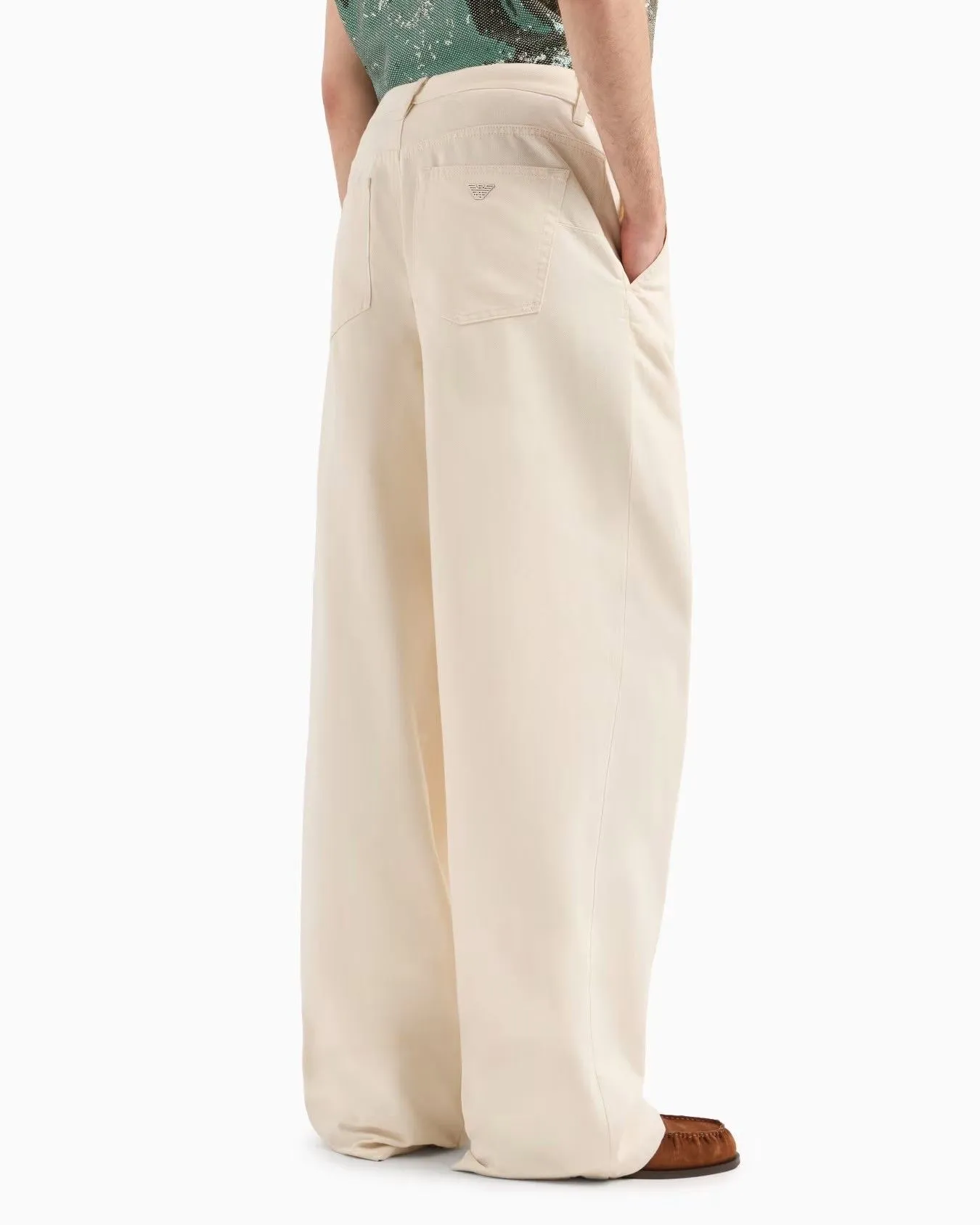 EMPORIO ARMANI Trousers Men EM001673-AF15210-U1109 Off-White