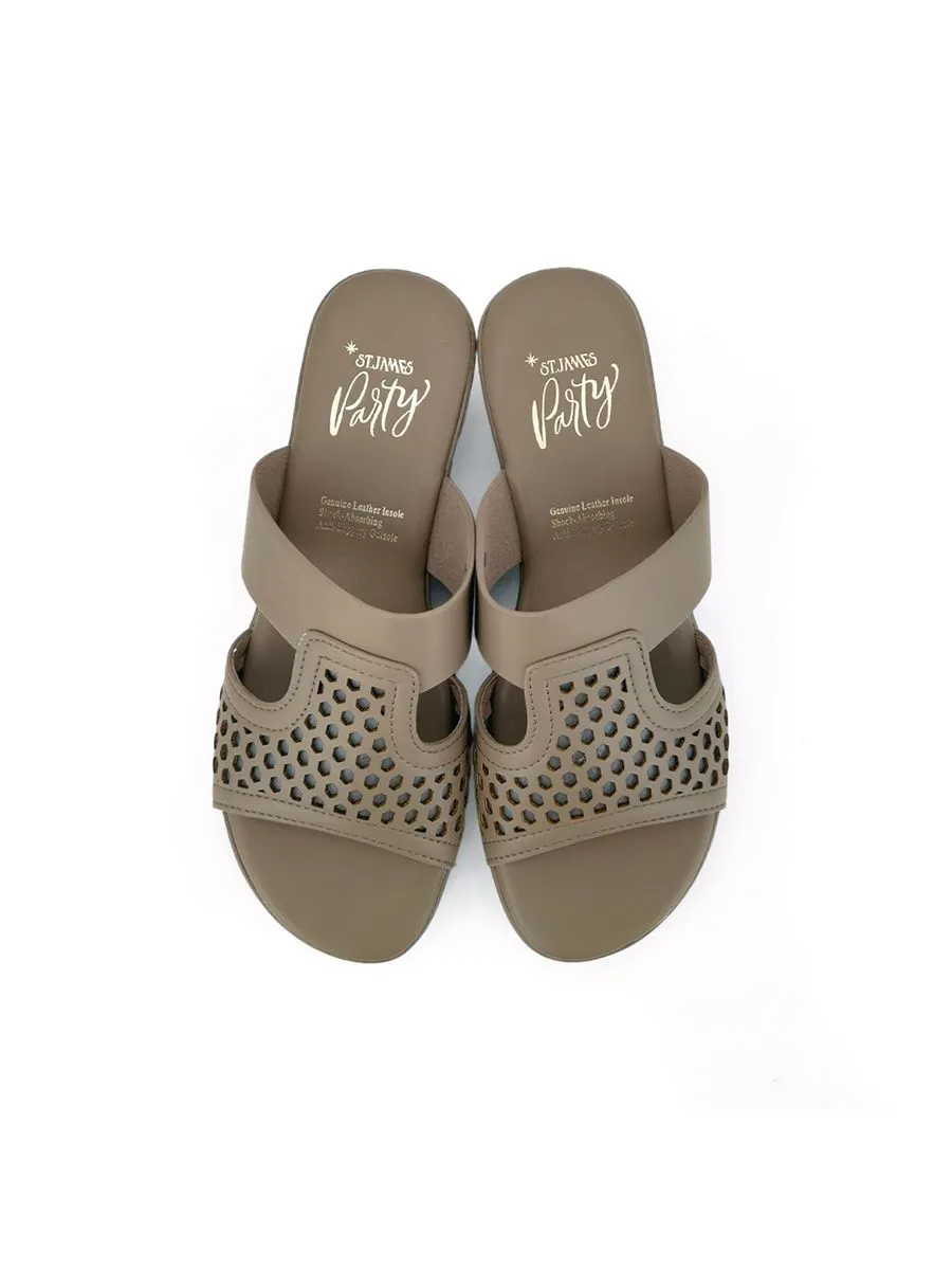 ST.JAMES WEDGES OZARK-TAUPE