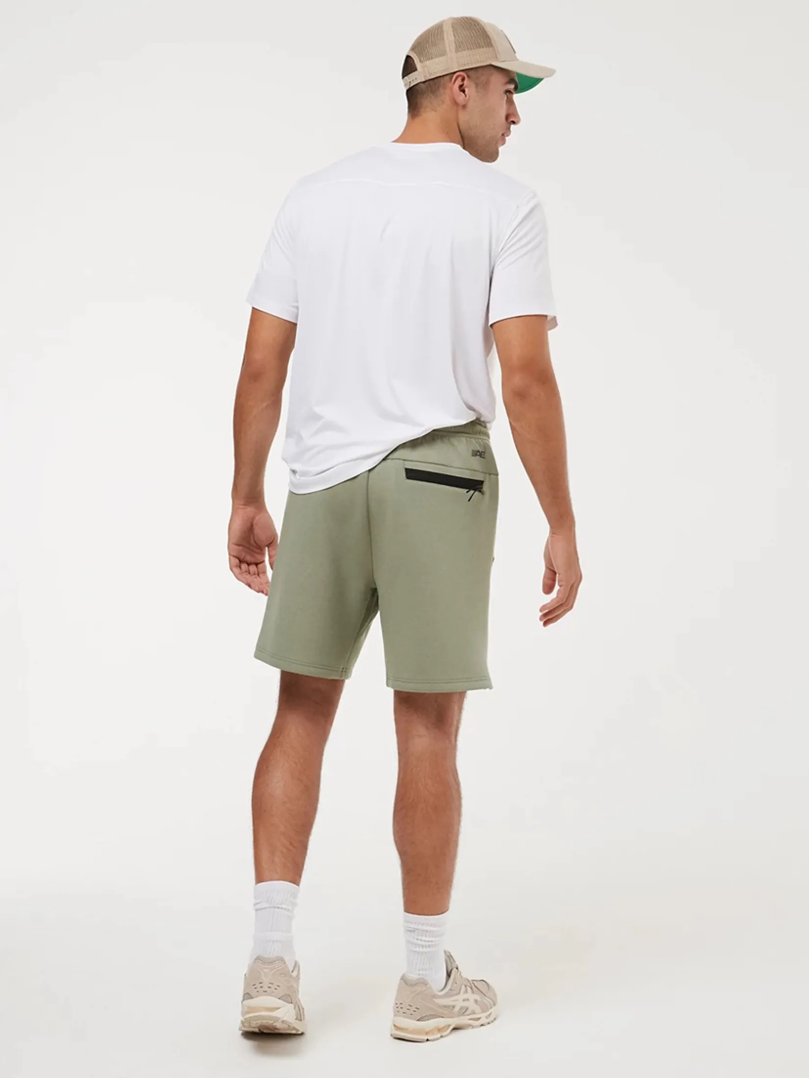 AMERICAN EAGLE MEN 7611 MANCHEGO ACTIVE SHORT 309 OLIVE