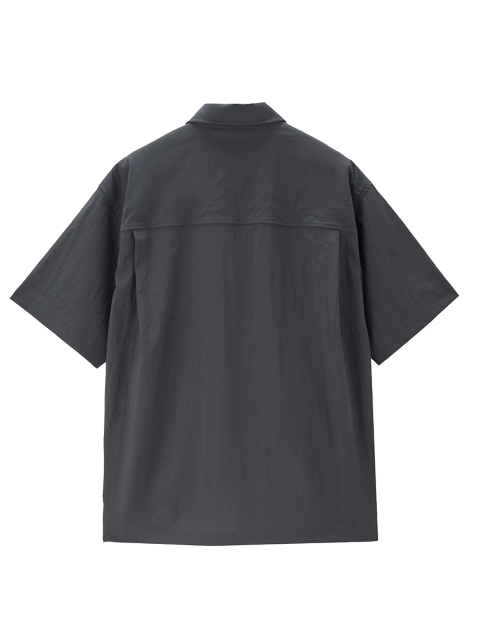 GIORDANO Men s  Online Exclusive Regular Pocket Shirt (Korea) Dark grey