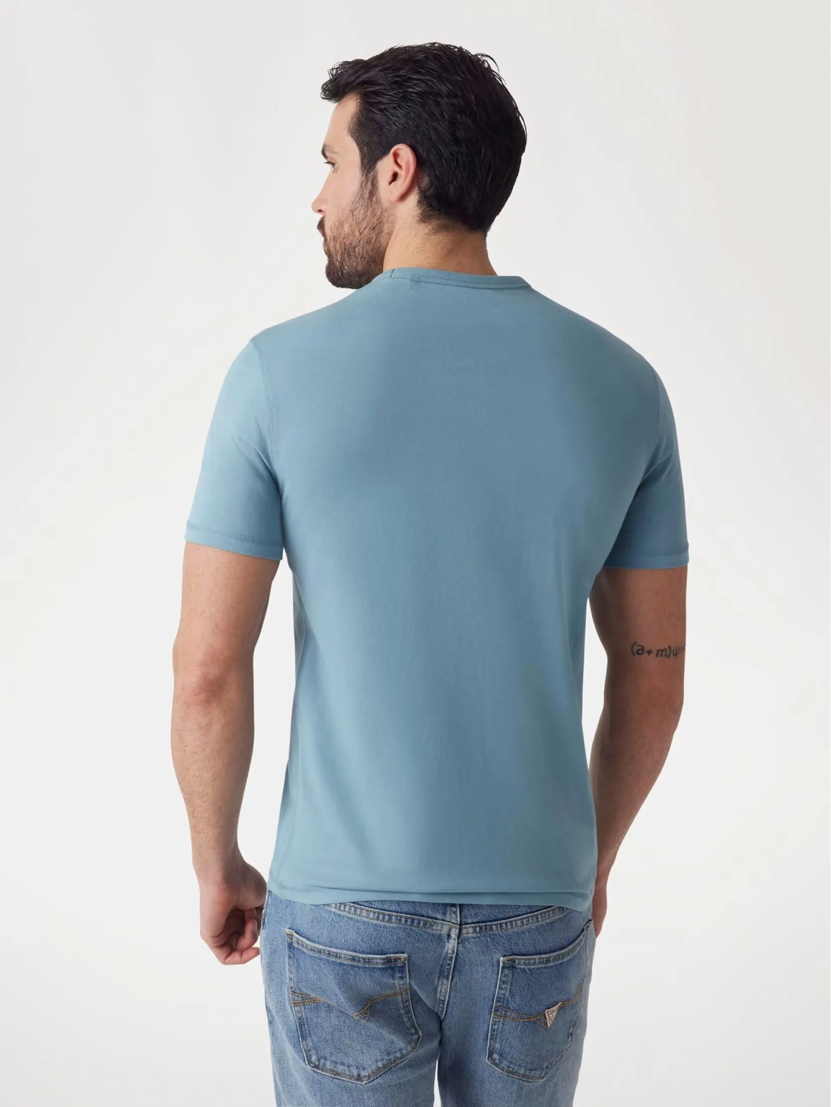 GUESS GUESS MEN  Front Logo   T-Shirt  M5GI07I3Z14  -  Blue