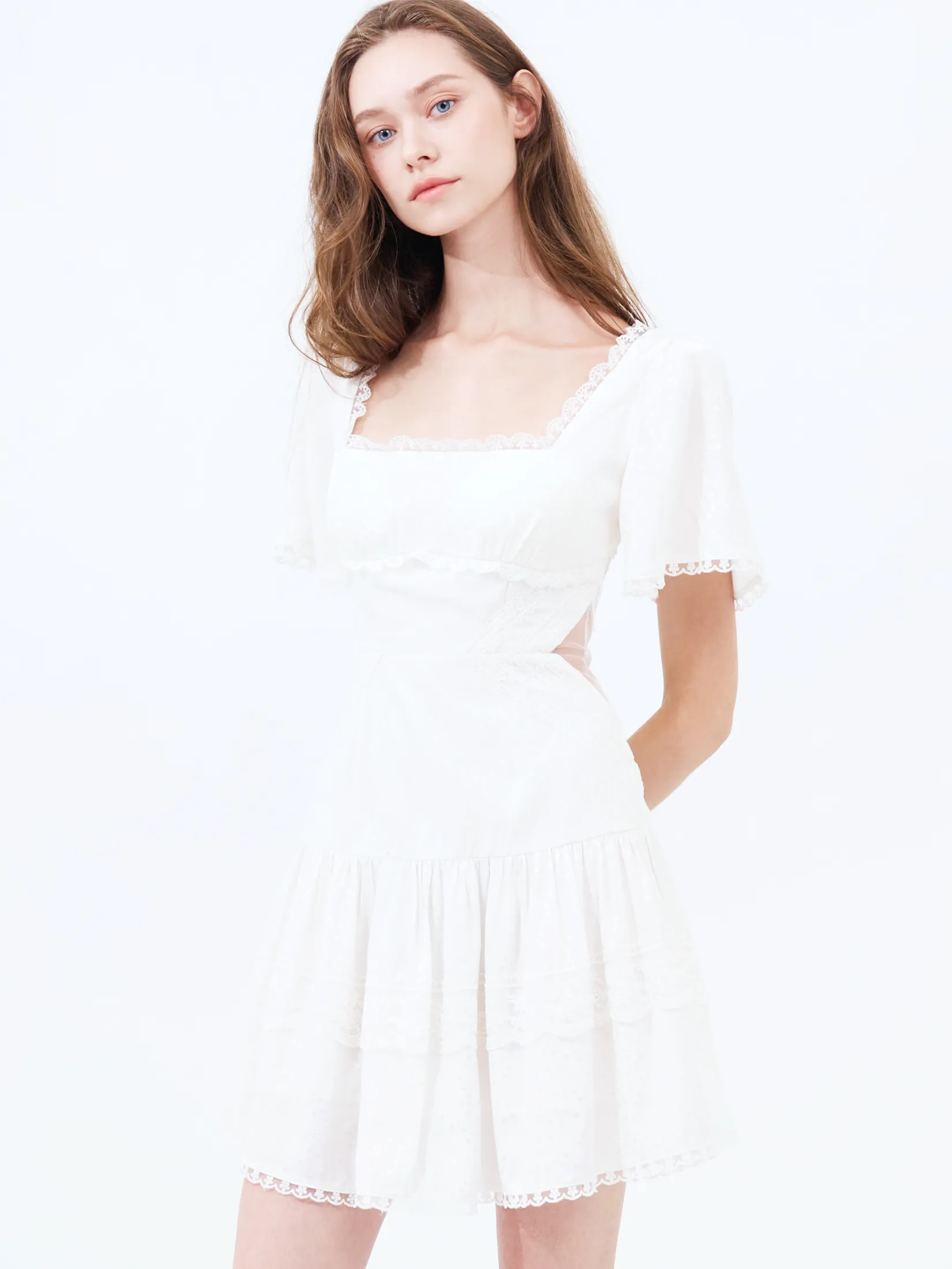 KLOSET (SS25) Women Cut-Out Dress White