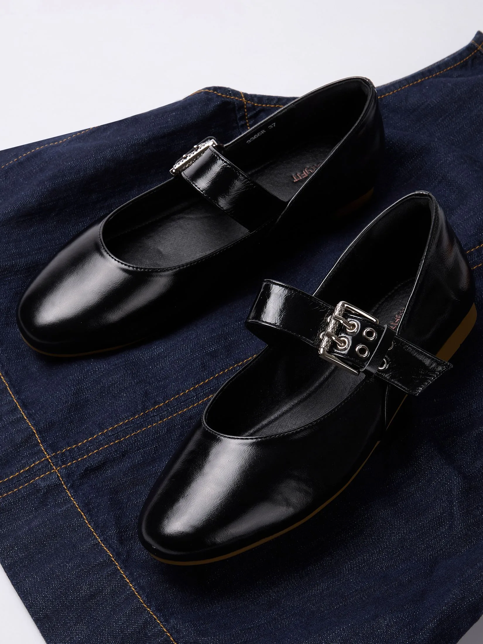 PRETTY FIT Women Mary Jane Flats Brynn Black