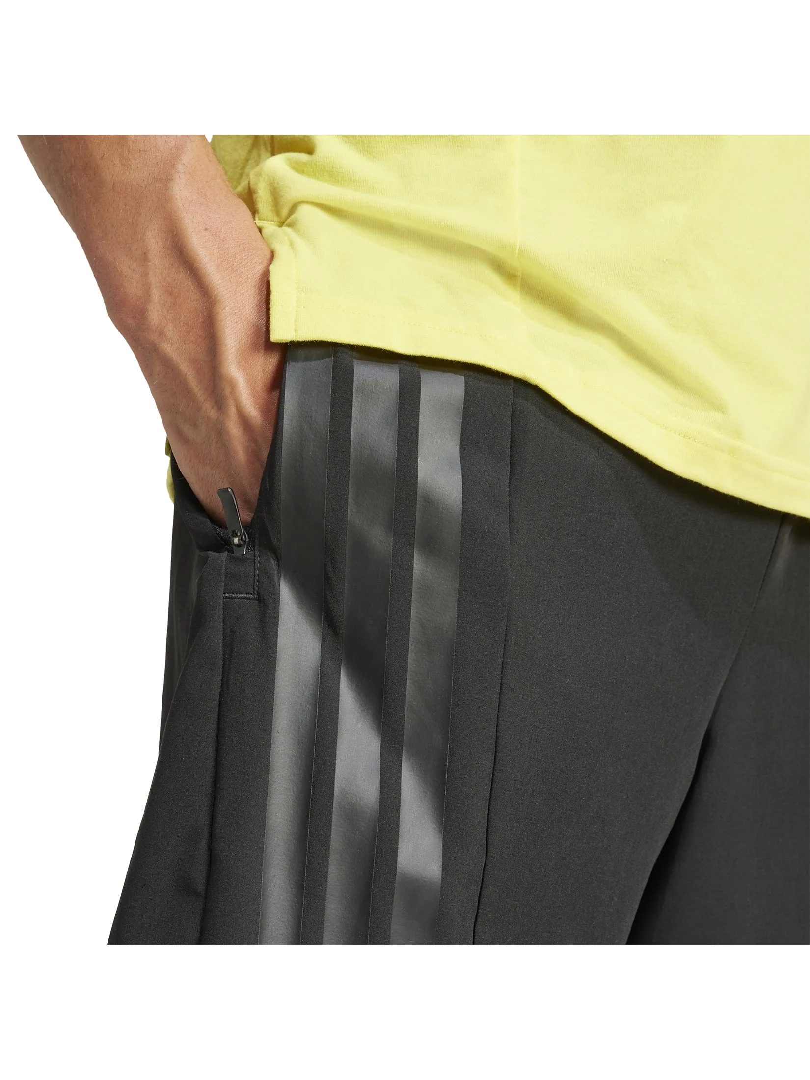 ADIDAS Men Shorts Designed-for-Training 3-Stripes JE5682 Black