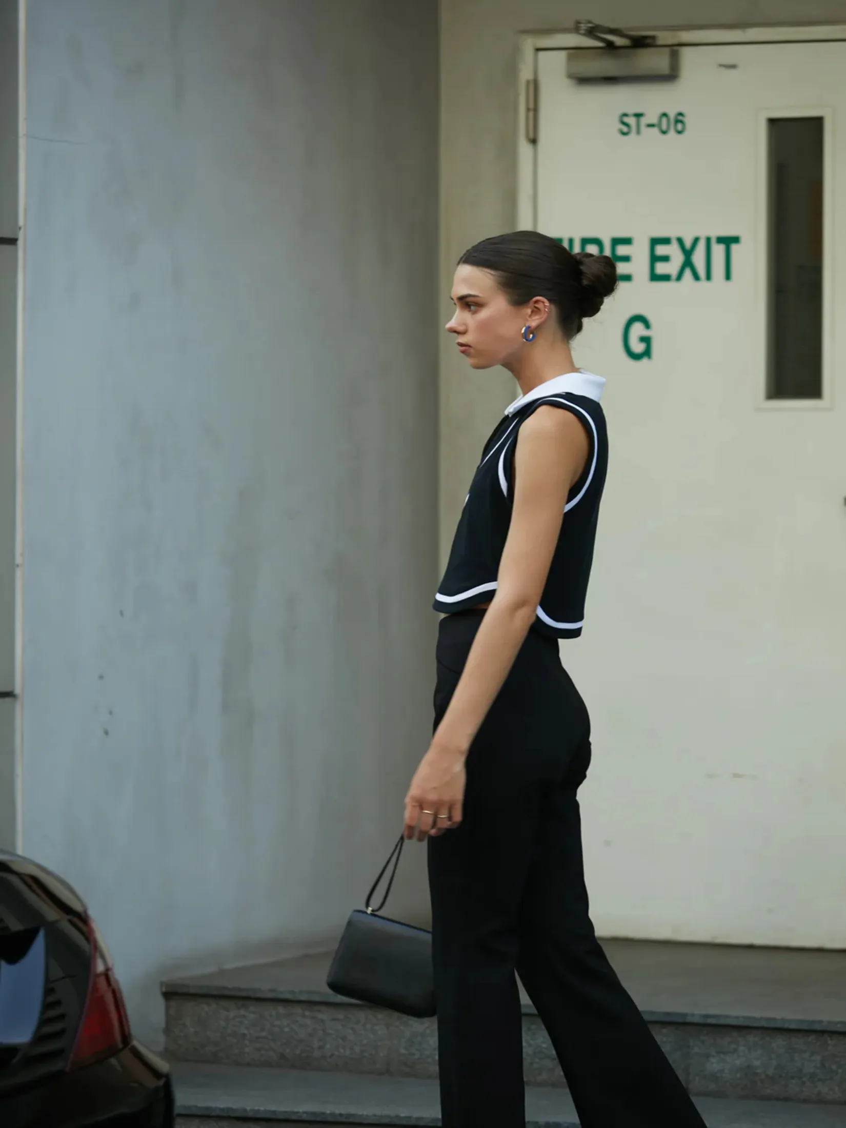 LAYNE LINDEN IN BLACK