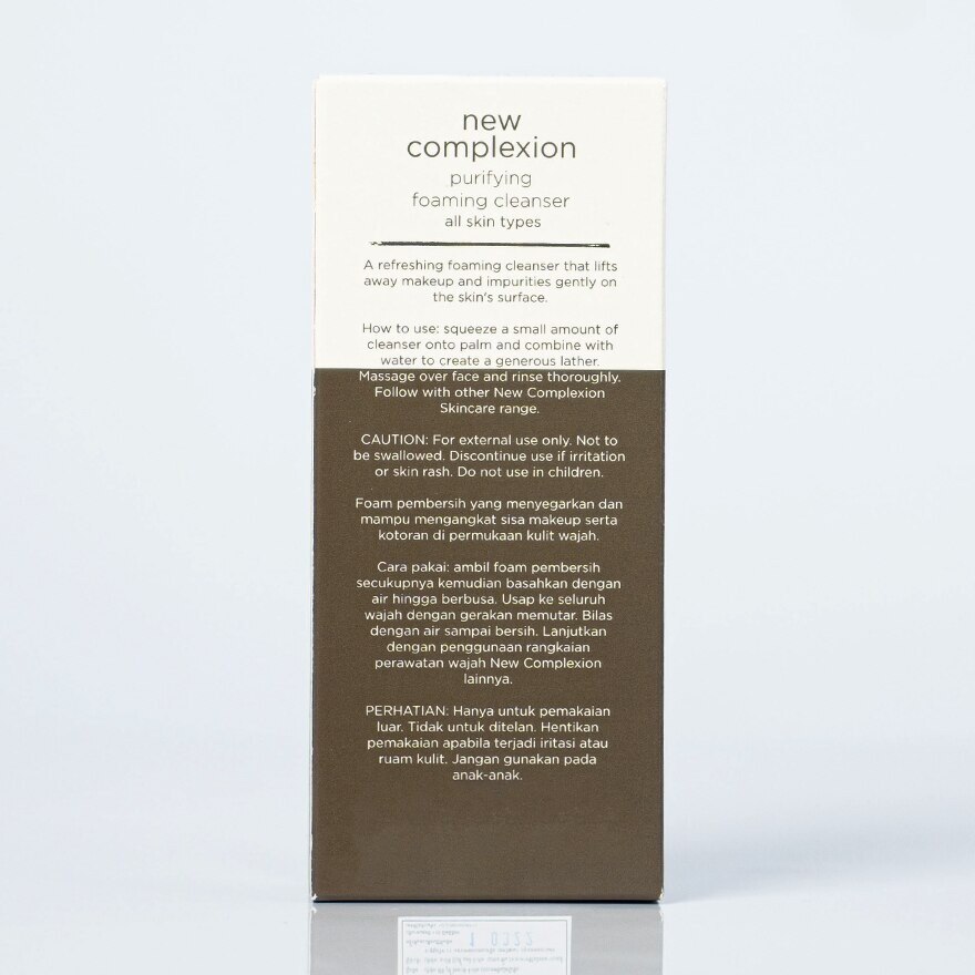 Revlon New Complexion Foaming Cleanser 100ml.