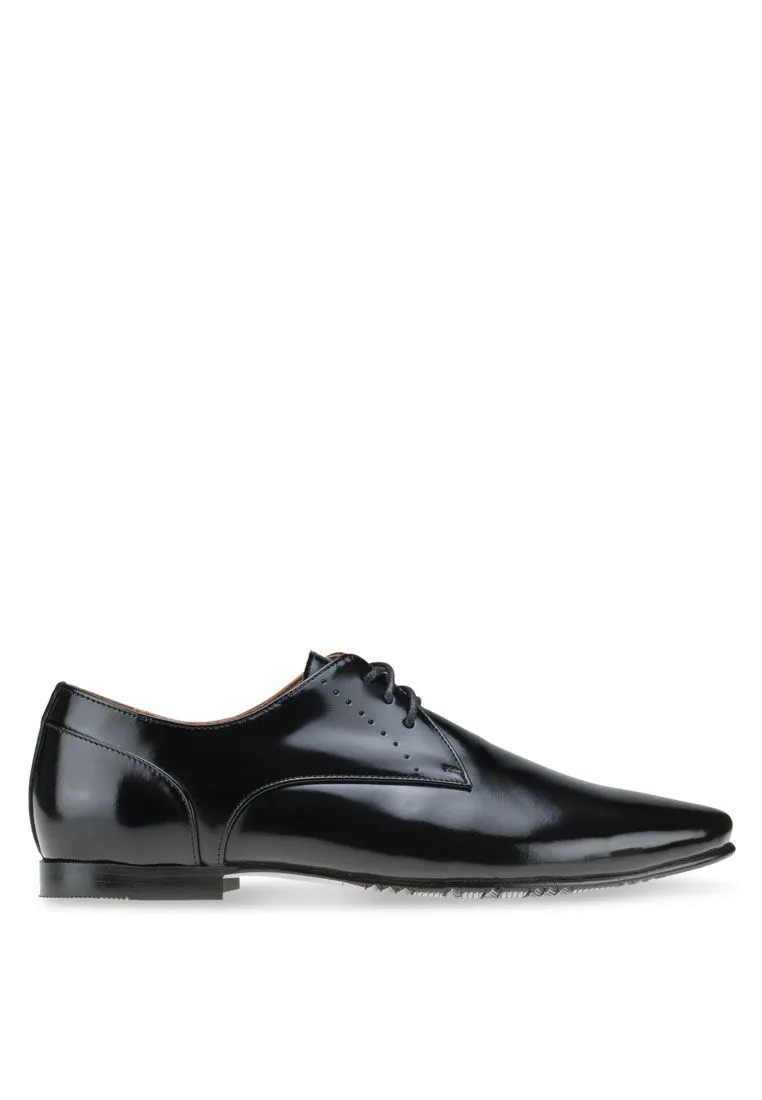 LUIGI BATANI Black Stencil Work Cut Formal Lace Up