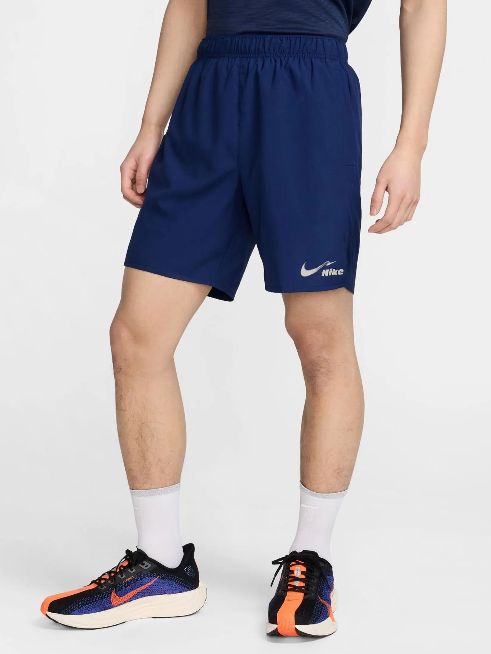 NIKE Men Shorts Sport Dri-Fit Challenger 7"