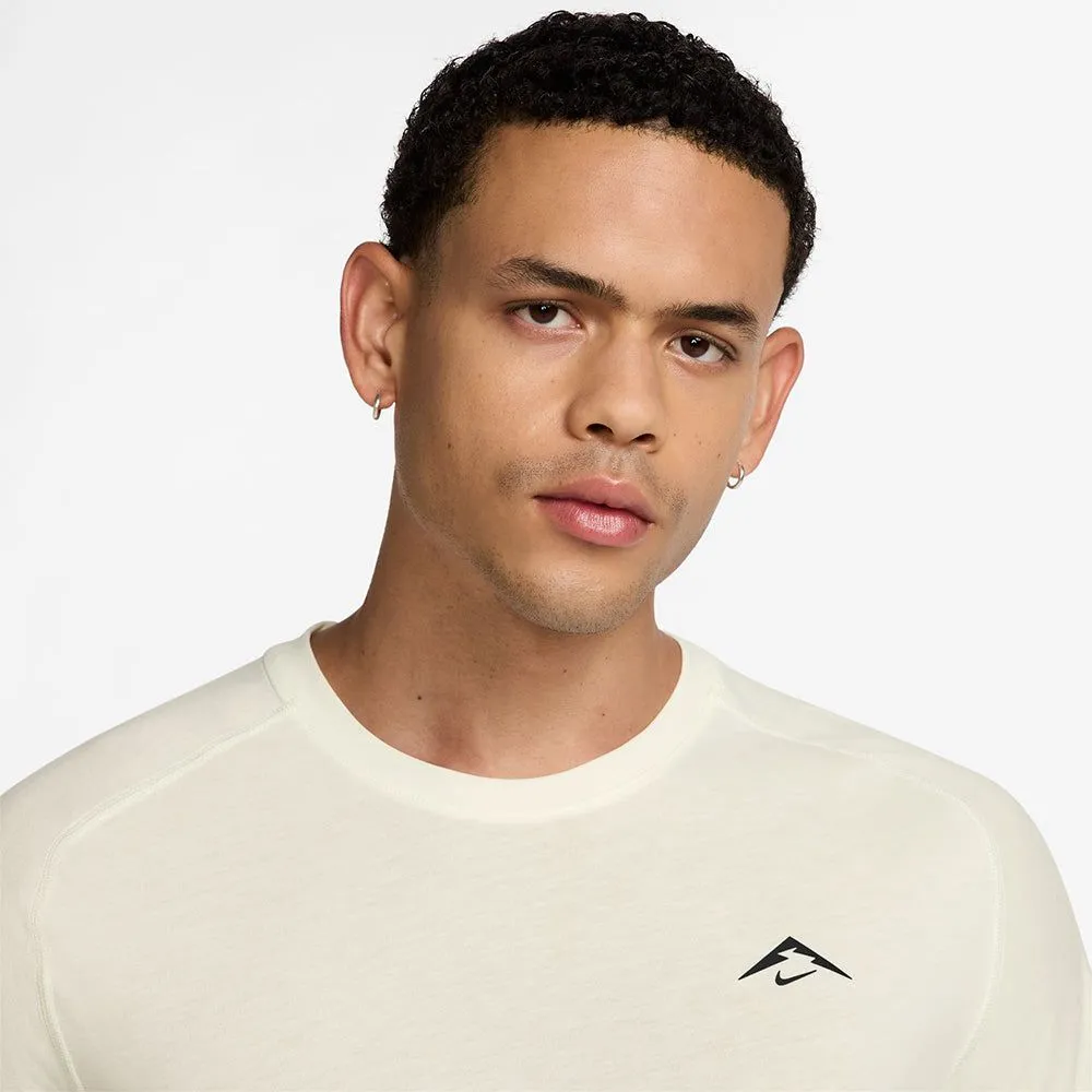NIKE Trail Solar Chase Men Running T-Shirt White - NI083AP731ENTH