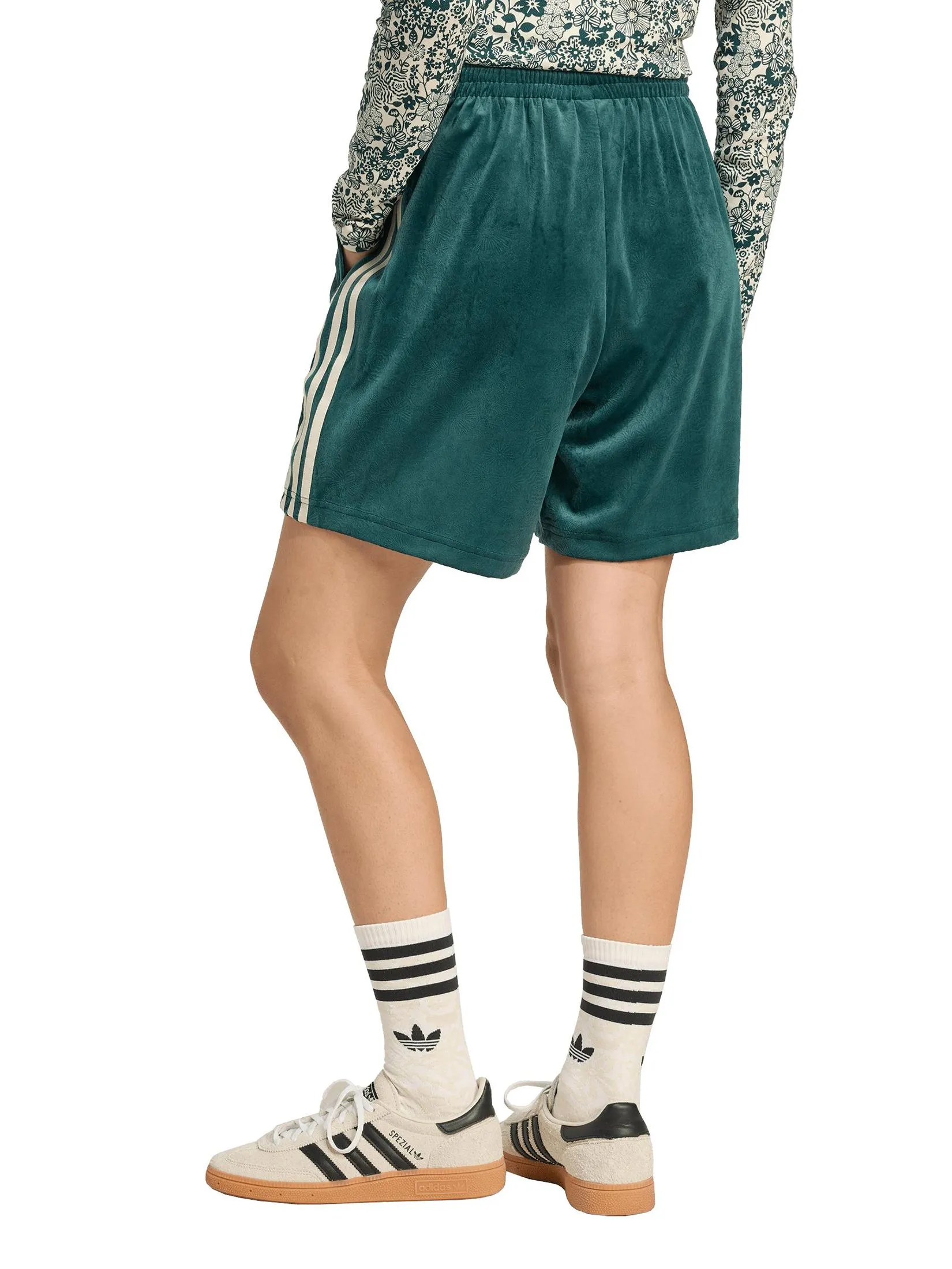 ADIDAS Women Shorts Adidas Originals X Liberty London Debossed Velvet JX0461 Green / Aurora Ivy